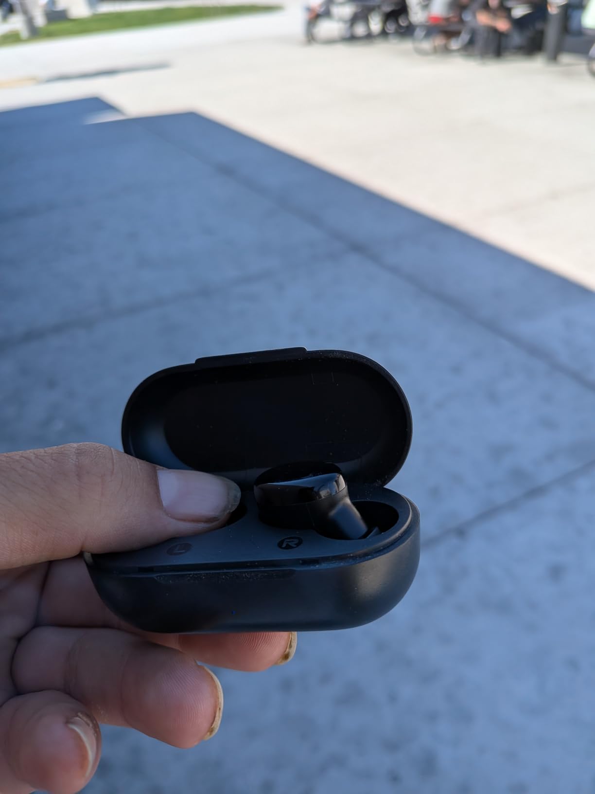 kurdene Wireless Earbuds Bluetooth 5.3 Light Weight in Ear Headphones | Premium Sound Bass Ear buds with Charging Case, Smart Touch Control, Built in Mics Headset, Clear Calls for Sports Workout customer photo 2