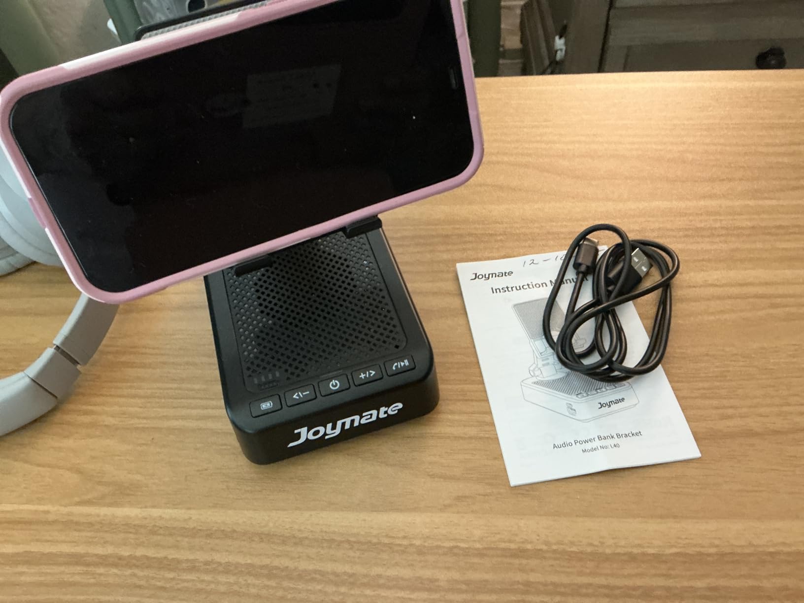 Phone Stand with Bluetooth Speaker and Charging Function 360 Rotatable Angle Adjustable Cell Phone Holder (Pink) customer photo 2