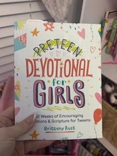 Preteen Devotional for Girls: 52 Weeks of Encouraging Devotions and Scripture for Tweens customer photo 2