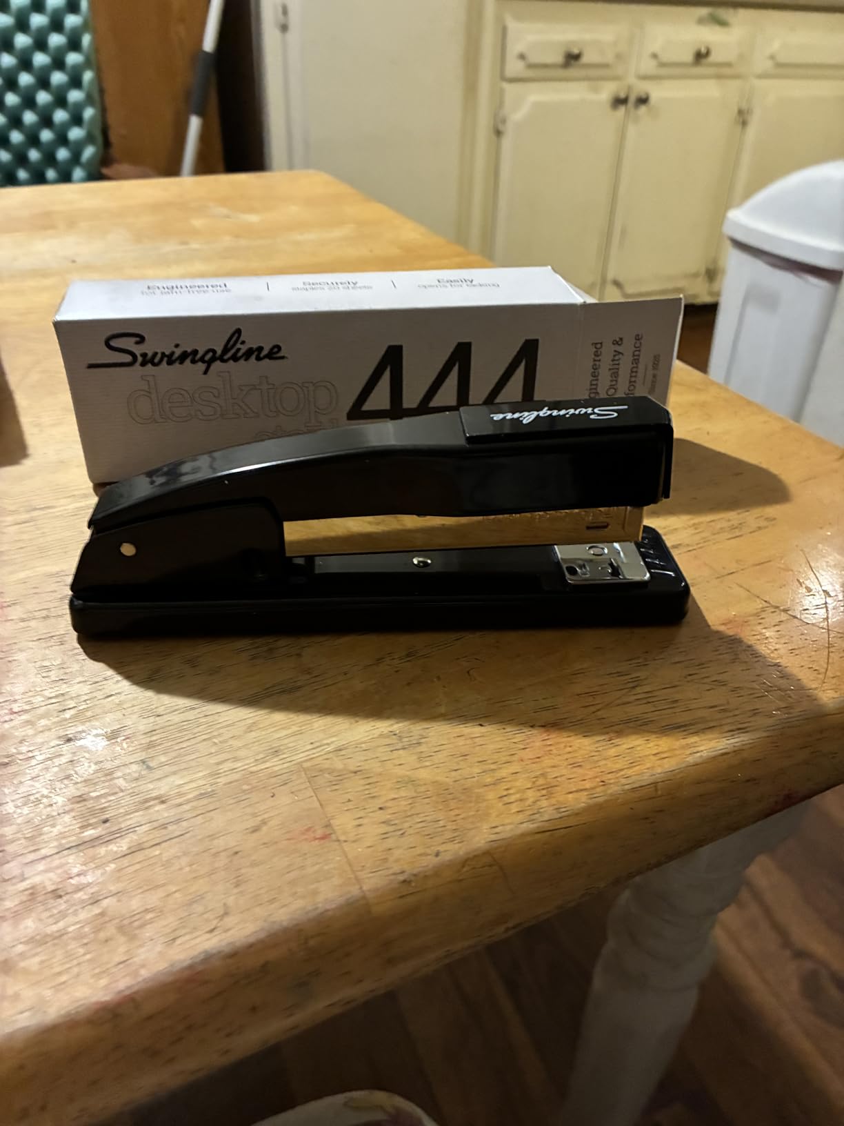 Swingline Commercial Stapler, 20 Sheet Capacity, Jam Free, Metal, Black (44401) customer photo 1