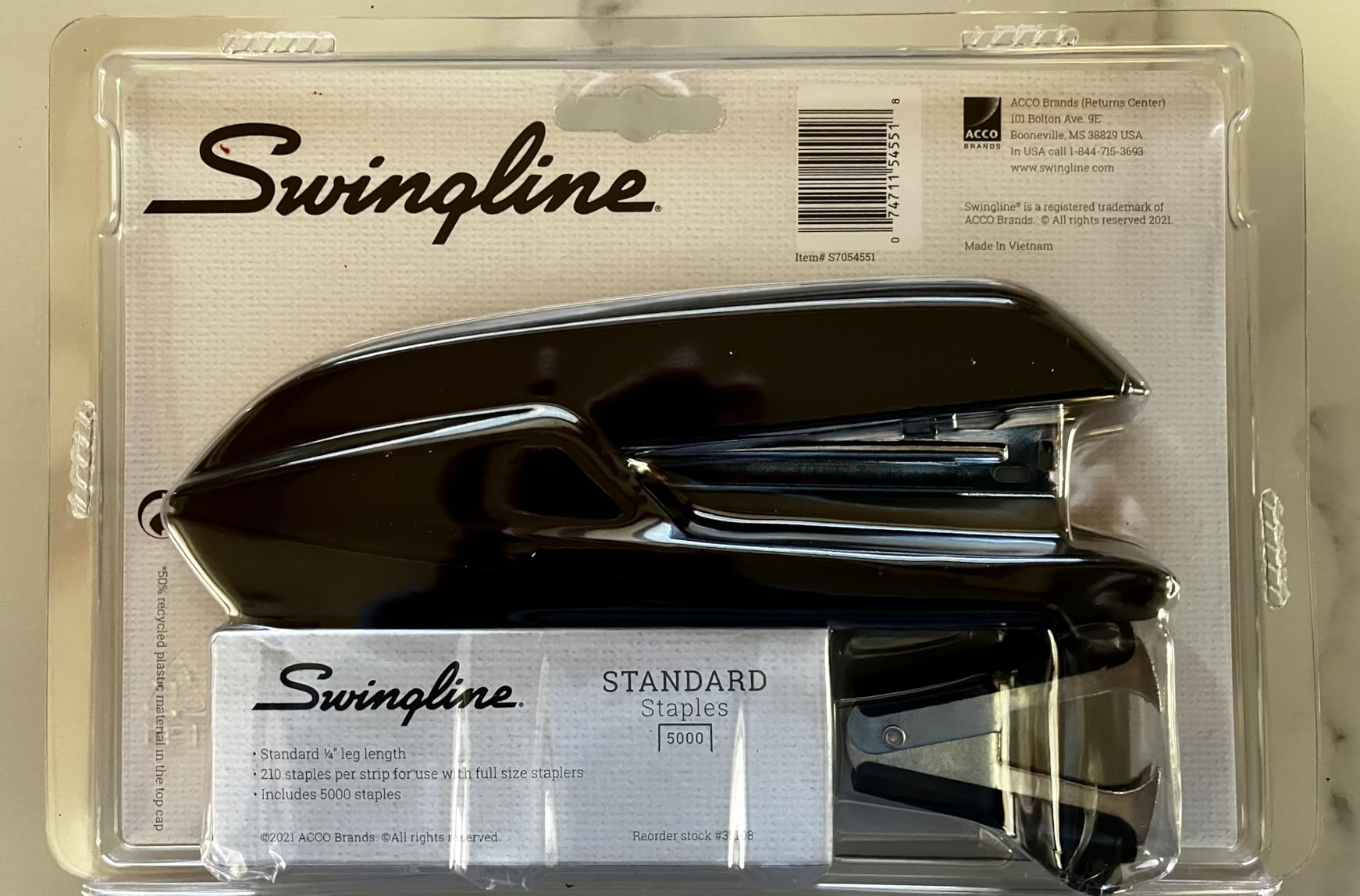 Swingline Stapler Value Pack, 20 Sheet Capacity, Jam Free, includes Standard Stapler, 5000 Staples and Staple Remover, Black (54551) customer photo 2