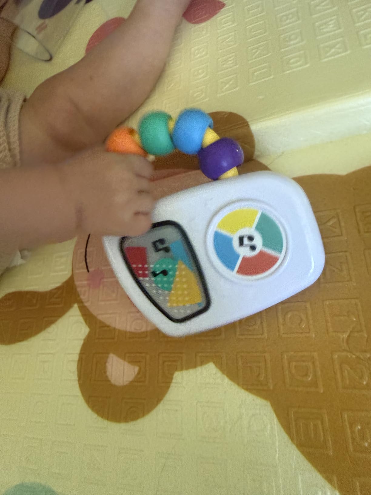 Baby Einstein Take Along Tunes Musical Toy, Ages 3 Months + customer photo 1