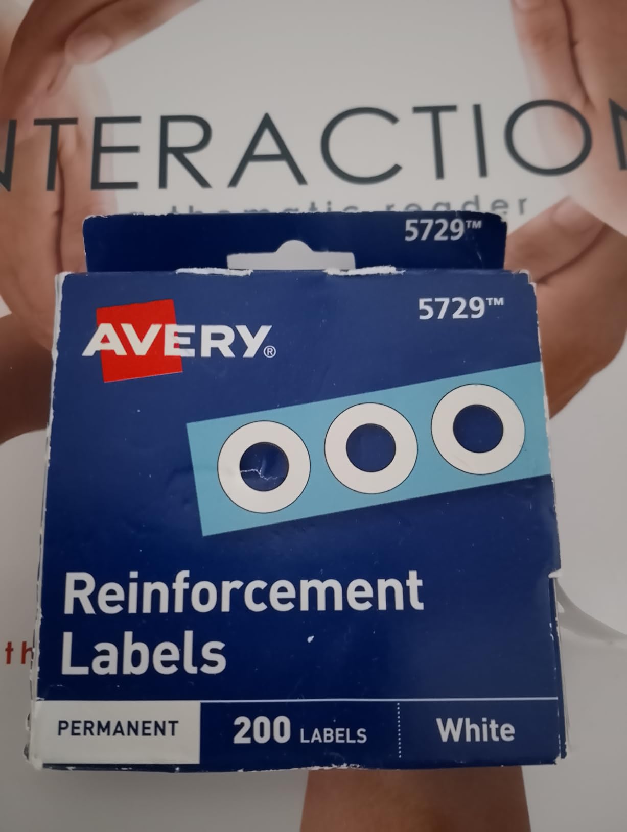Avery Self-Adhesive Hole Reinforcement Stickers, 1/4