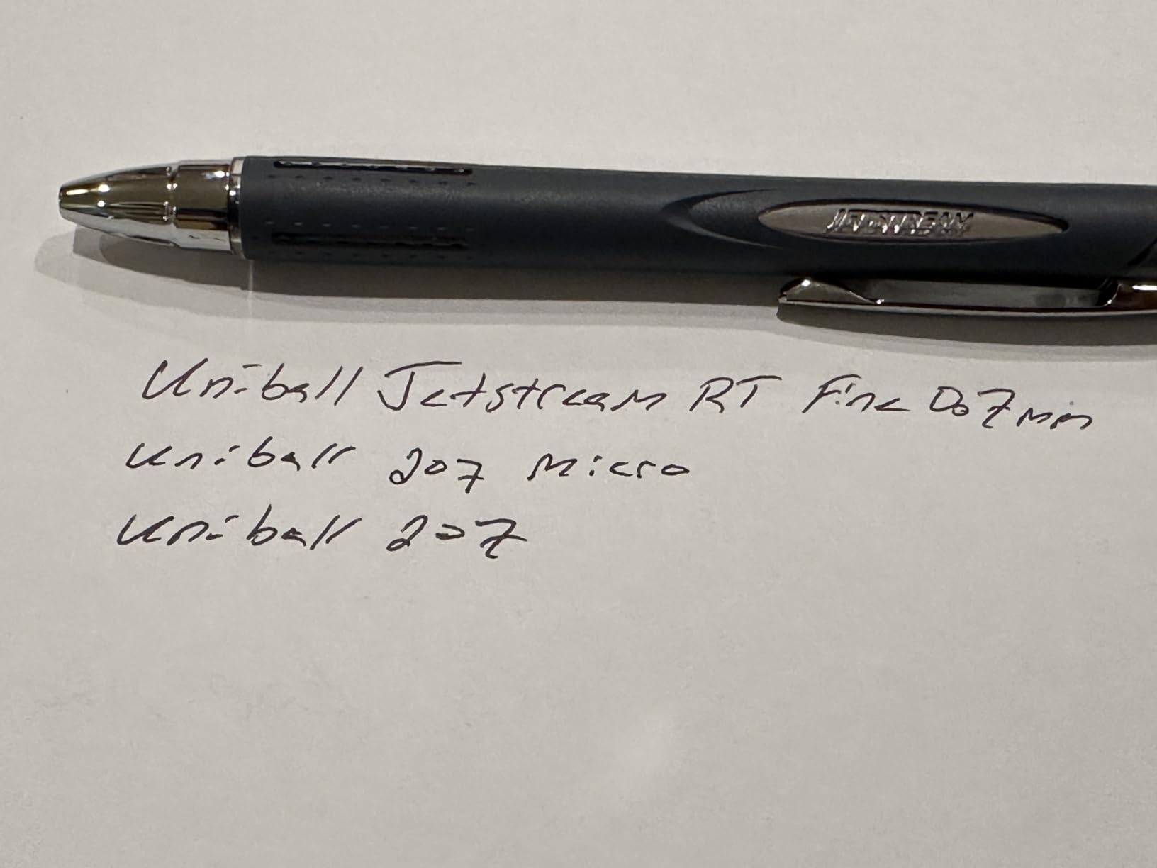 Uni-Ball Jetstream RT Pens - NY Times Wirecutter Best Pen for Over a Decade - Pack of 3 Black Fine Point Pens, 0.7mm - Back to School Pens, Ballpoint Pens customer photo 1