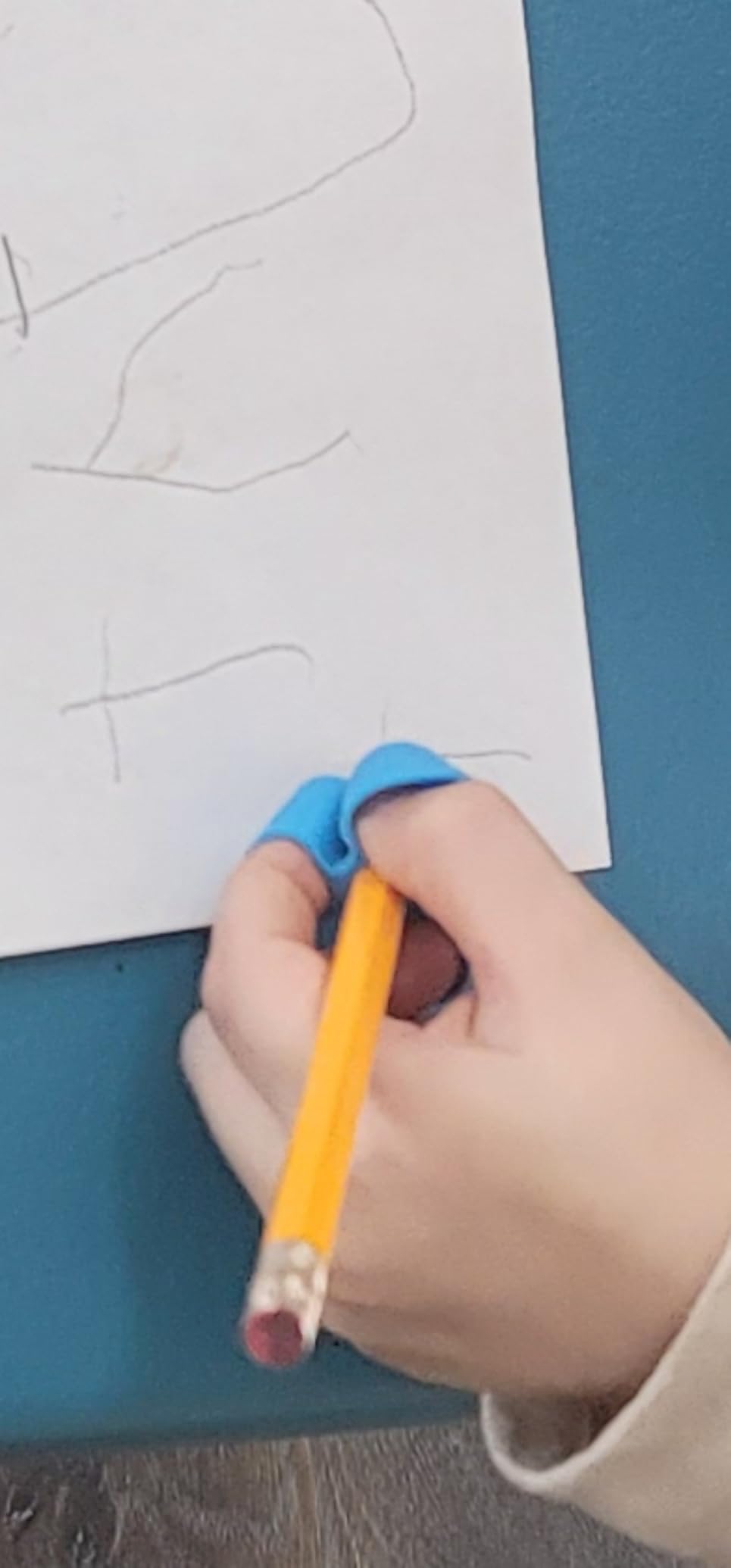 The Classics Writing CLAW Pencil Grip Medium 6 Pack - Ergonomic Aid for Kids, Pre-K, Special Needs, Fits Pencils, Pens, Utensils, Right or Left Hand, Easy Grip Trainer, Occupational Therapy customer photo 1