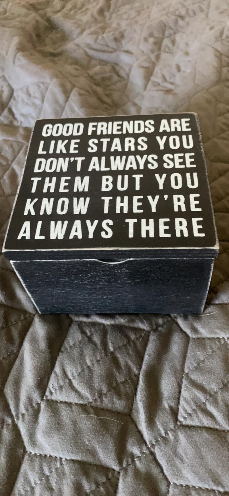 Primitives by Kathy 18192 Classic Hinged Wood Box, 4 x 4 x 2.75-Inches, Good Friends Are Like Stars customer photo 2