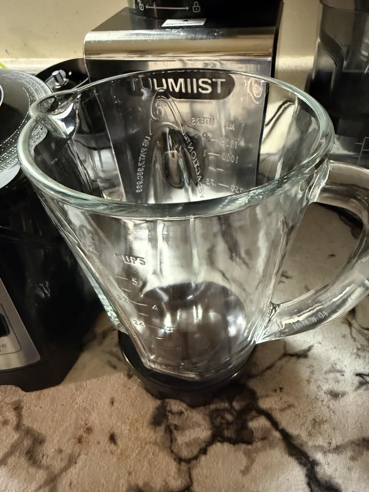 Hamilton Beach Power Elite Blender For Smoothies With Wave Action System, 40 oz Glass Jar, 700 Watts customer photo 2