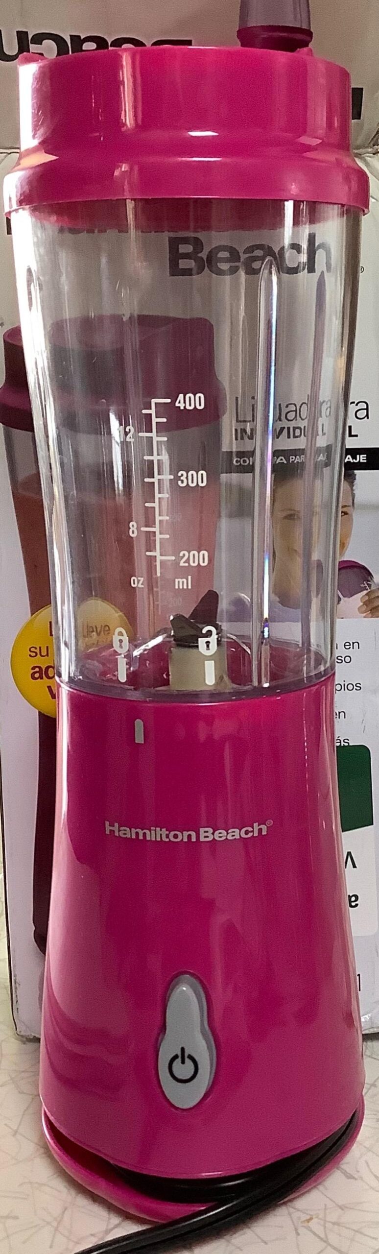 Hamilton Beach Portable Blender for Smoothies With 14 oz. Travel Jar, Raspberry customer photo 2