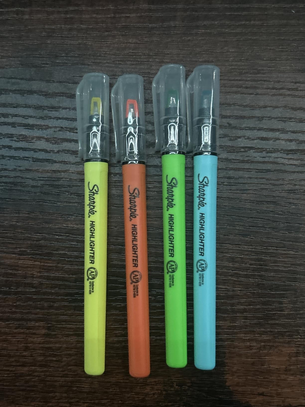 Sharpie Clear View Highlighter Sticks, Chisel Tip Highlighter Marker Set, Essential School & Teacher Supplies, Smear Resistant, Assorted Color Highlighters, 8-Pack customer photo 2