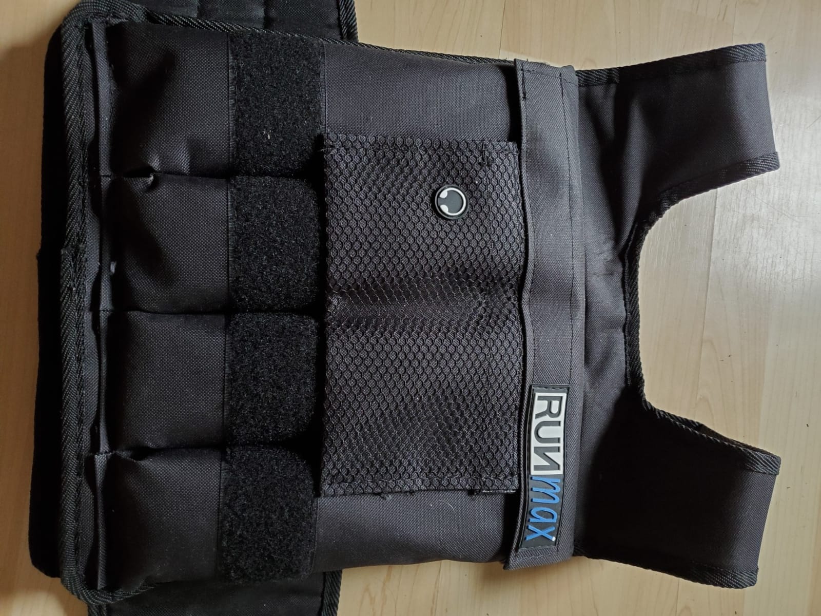 RUNmax 20LBS - 150LBS Adjustable Weighted Vest Wtih Shoulder Pads Option for Men and Women customer photo 2