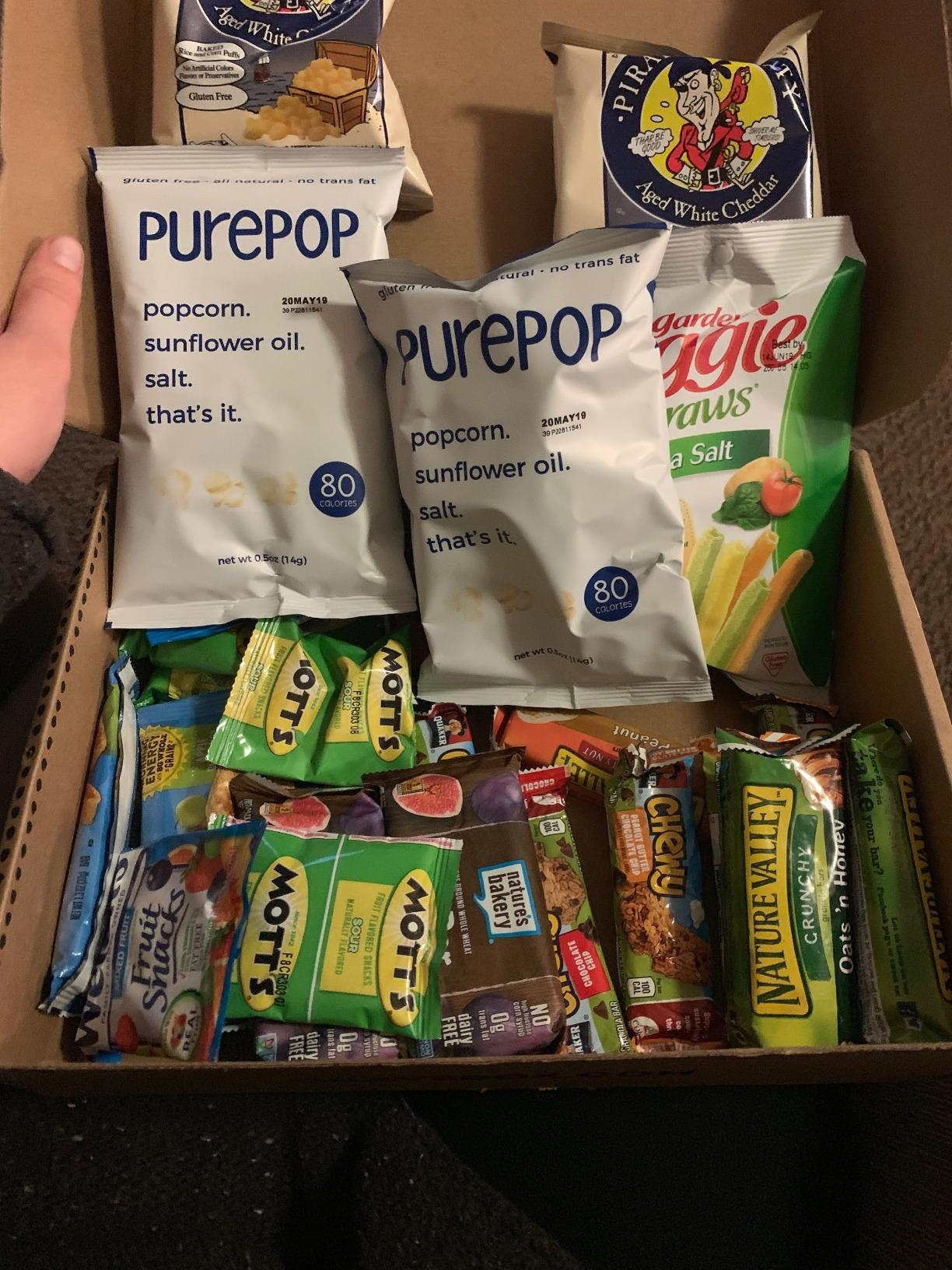 CRAVEBOX Healthy Snack Box (35 Count) Summer Variety Pack Care Package Gift Basket Kid Men Women Adult Nuts Health Nutrition Assortment College Back to School customer photo 2