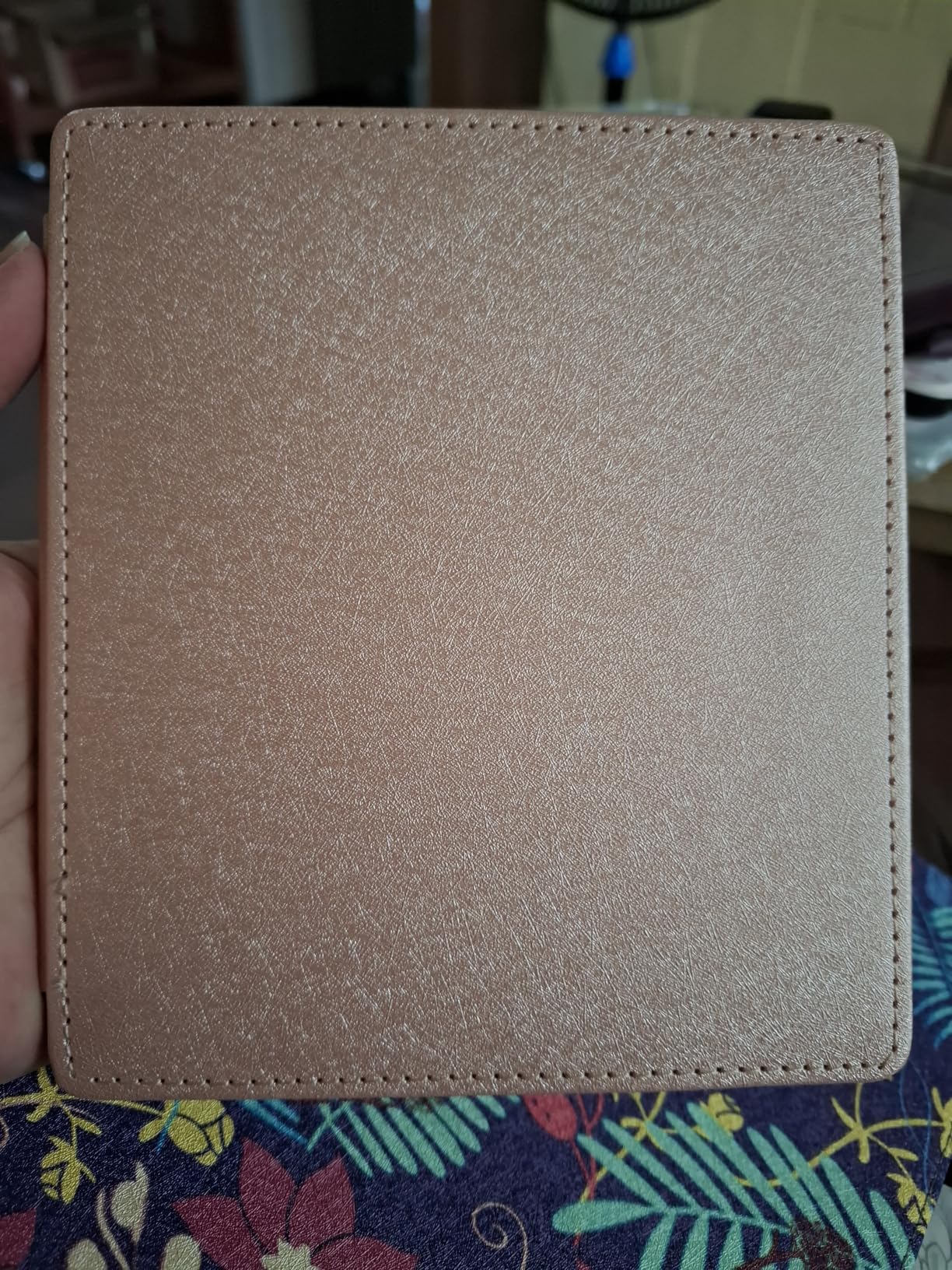 Stand Case for 7