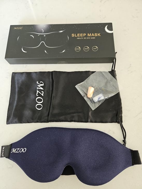 MZOO Luxury Sleep Eye Mask for Side Sleeper Men Women, Zero Eye Pressure 3D Sleeping Mask, Light Blocking Patented Design Night Blindfold, Soft Eye Shade Cover for Travel, Black customer photo 1