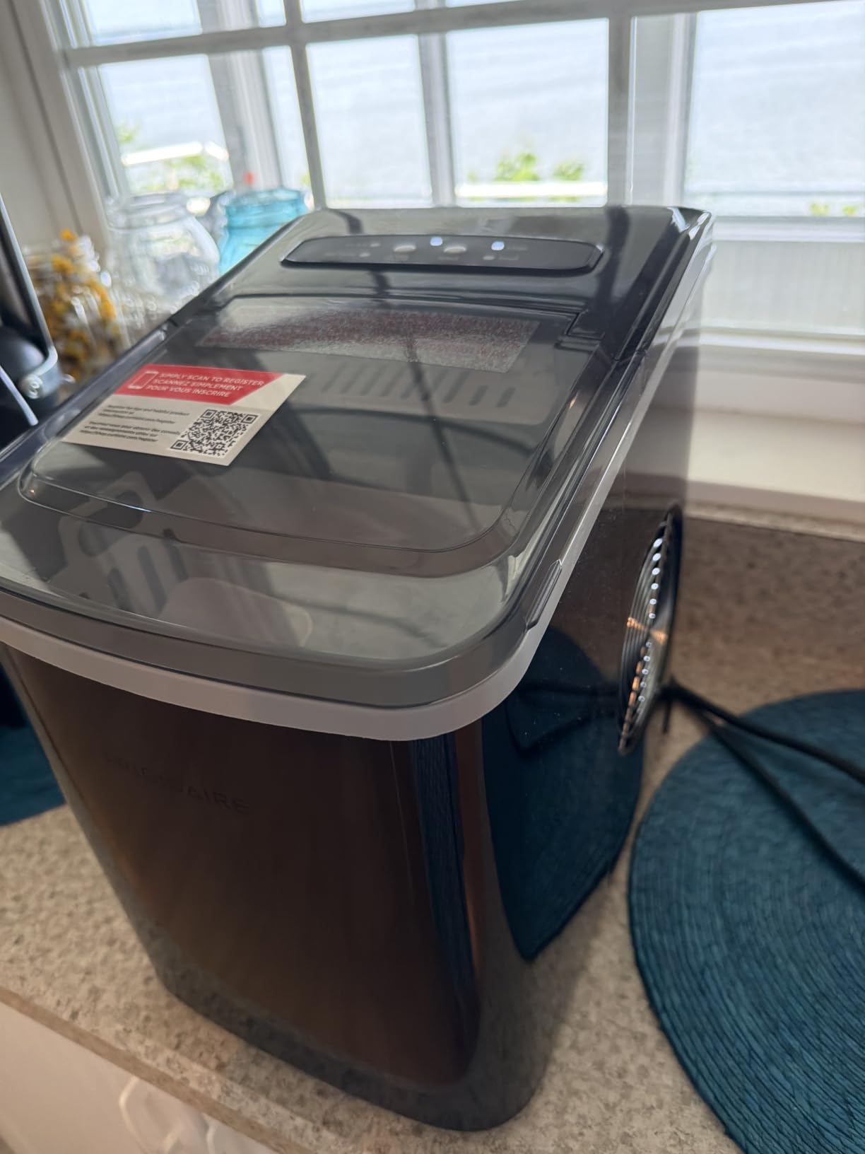 Frigidaire Countertop Portable, 26 lb per Day Nugget Ice Maker Machine (Red Stainless Steel) customer photo 2