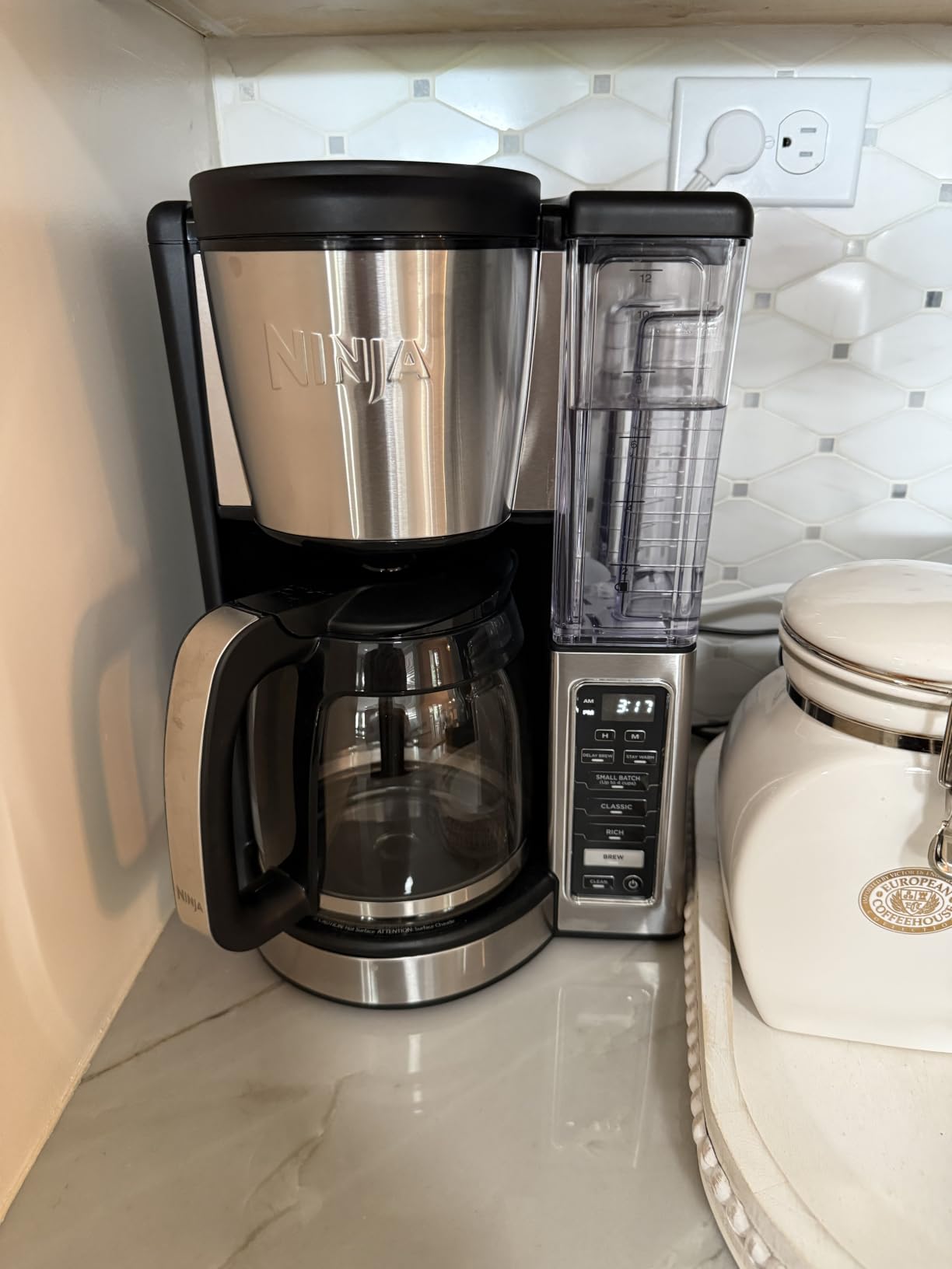 Ninja Fresh Brew Coffee Maker, 12 Cup Glass Carafe, Stainless Steel, CE251 | Programmable, Classic & Rich brew, 70-oz. Removable Water Reservoir, Small Batch, 24-hr Delay Brew, Adjustable Warming Plate customer photo 2