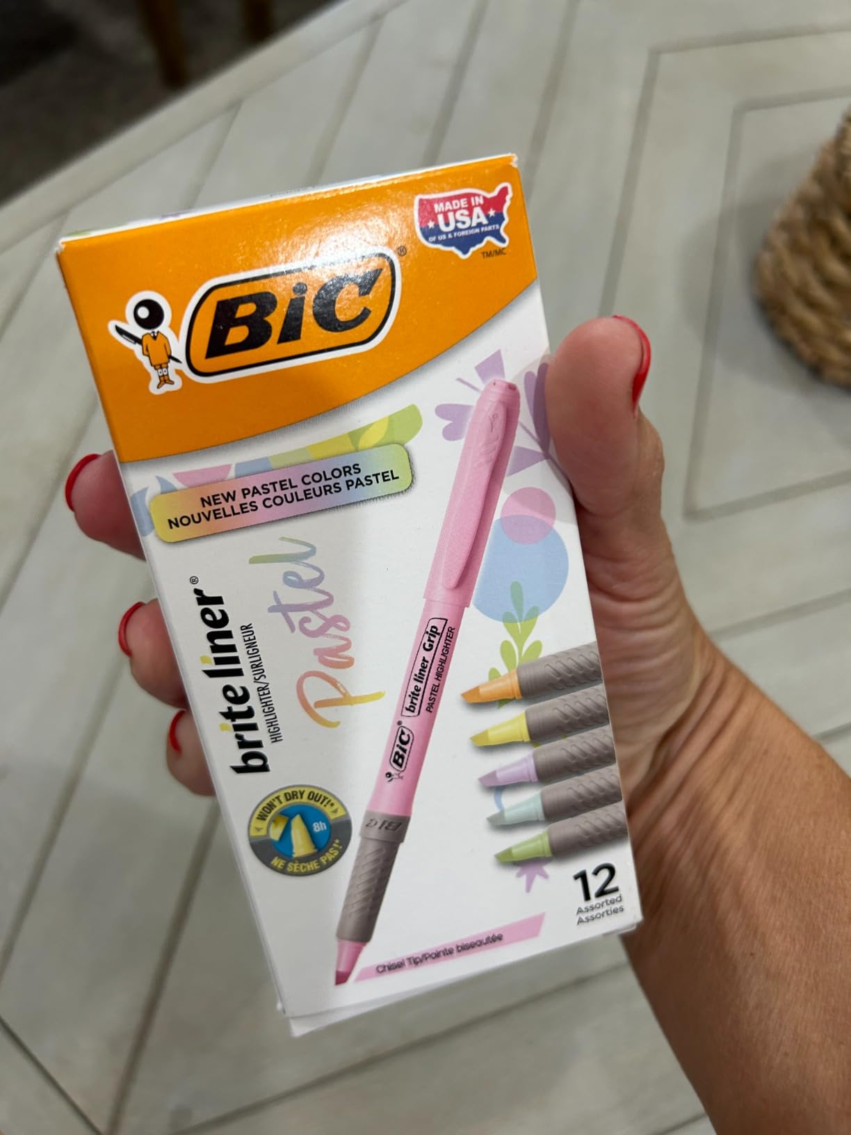 BIC Brite Liner Grip Pastel Highlighter Set, Chisel Tip, 12-Count customer photo 1