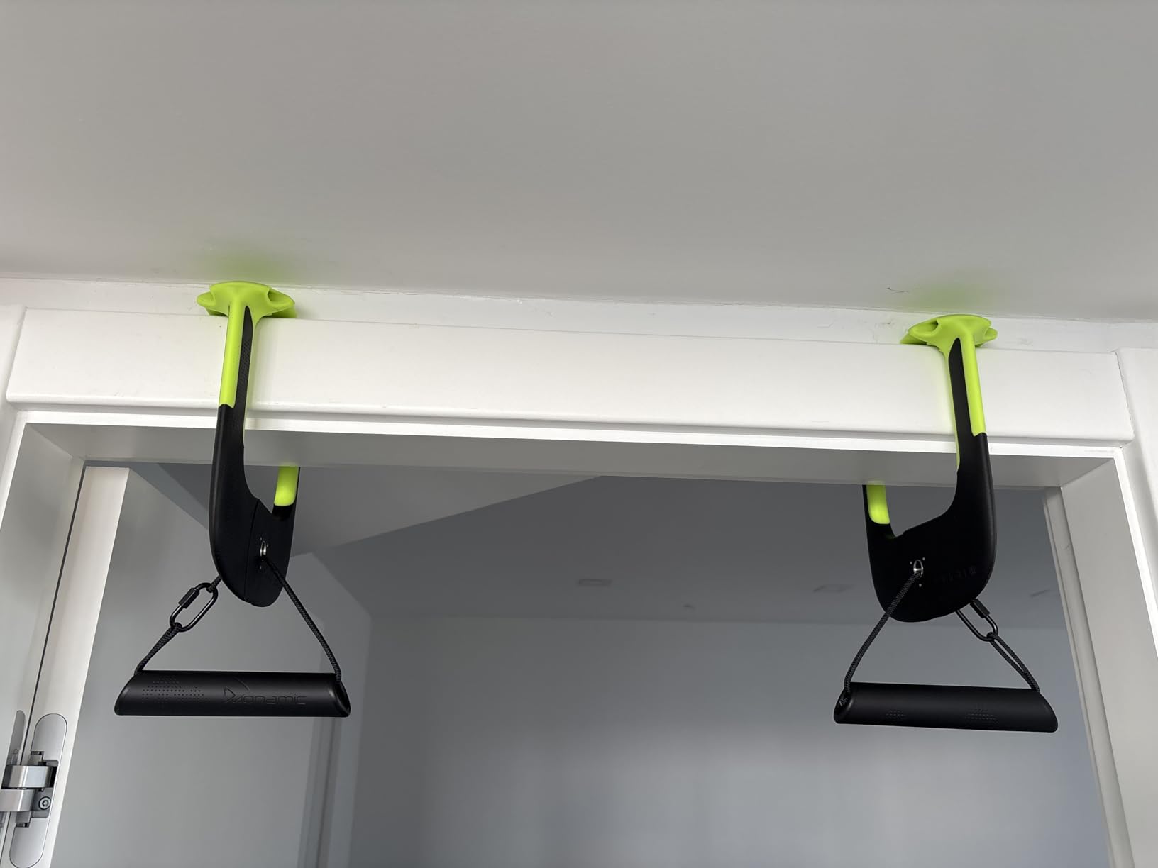 Duonamic Eleviia Portable Doorway Pull Up Bar, No Install, Home & Travel | Comes Fully Assembled, Ready in Under 8 Seconds, Aerospace Composite Build, Lightweight at 3.5 lb, Non Marking Coating customer photo 2