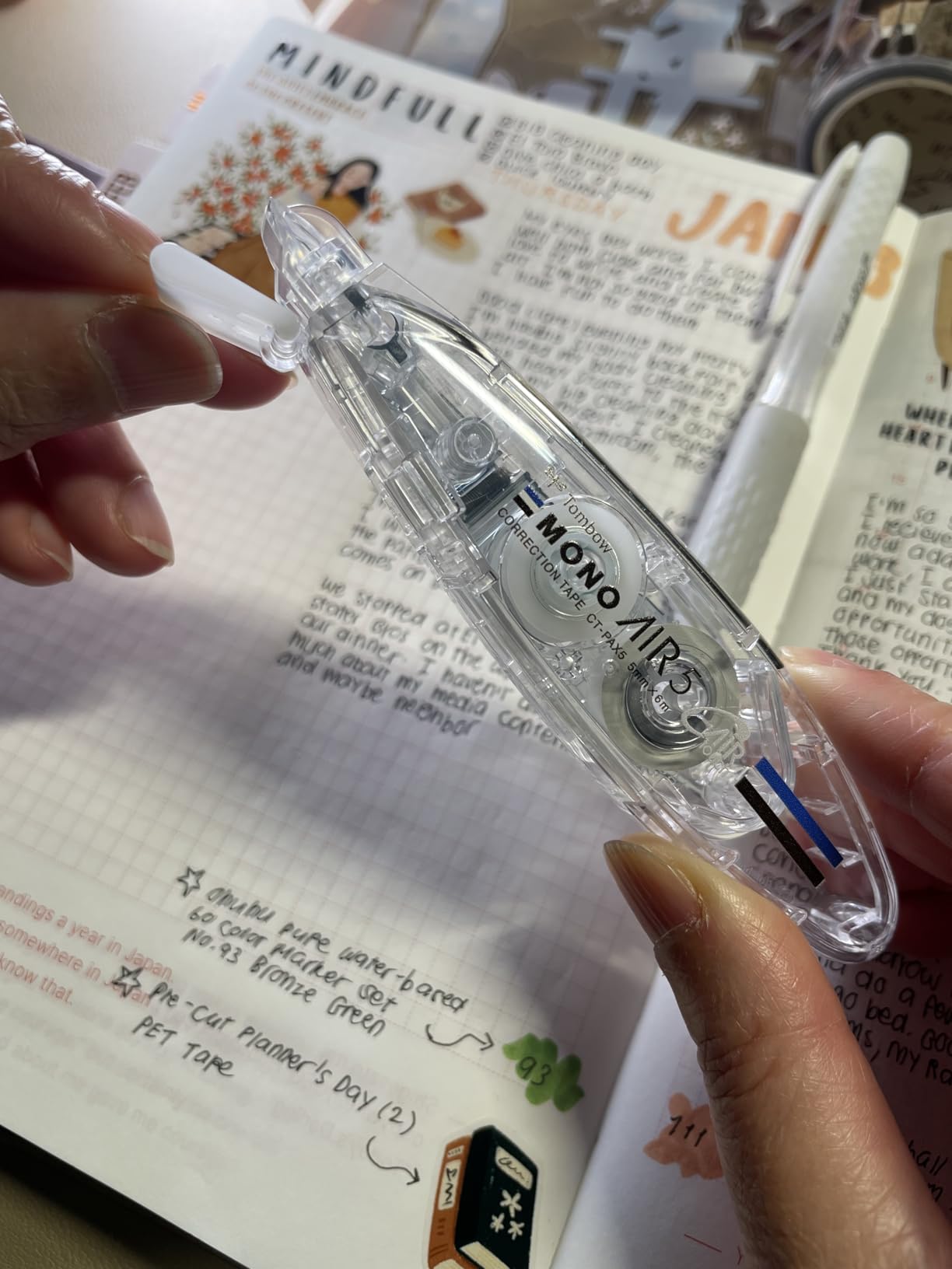 Tombow 68696 MONO Air Pen-type Correction Tape Applicator, 1-Pack customer photo 2