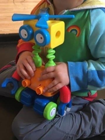Learning Resources 1-2-3 Build It Robot Factory - Building Robots for Kids, Robot STEM Toys, Kids Engineering Toys, Toddler STEM Activity customer photo 2