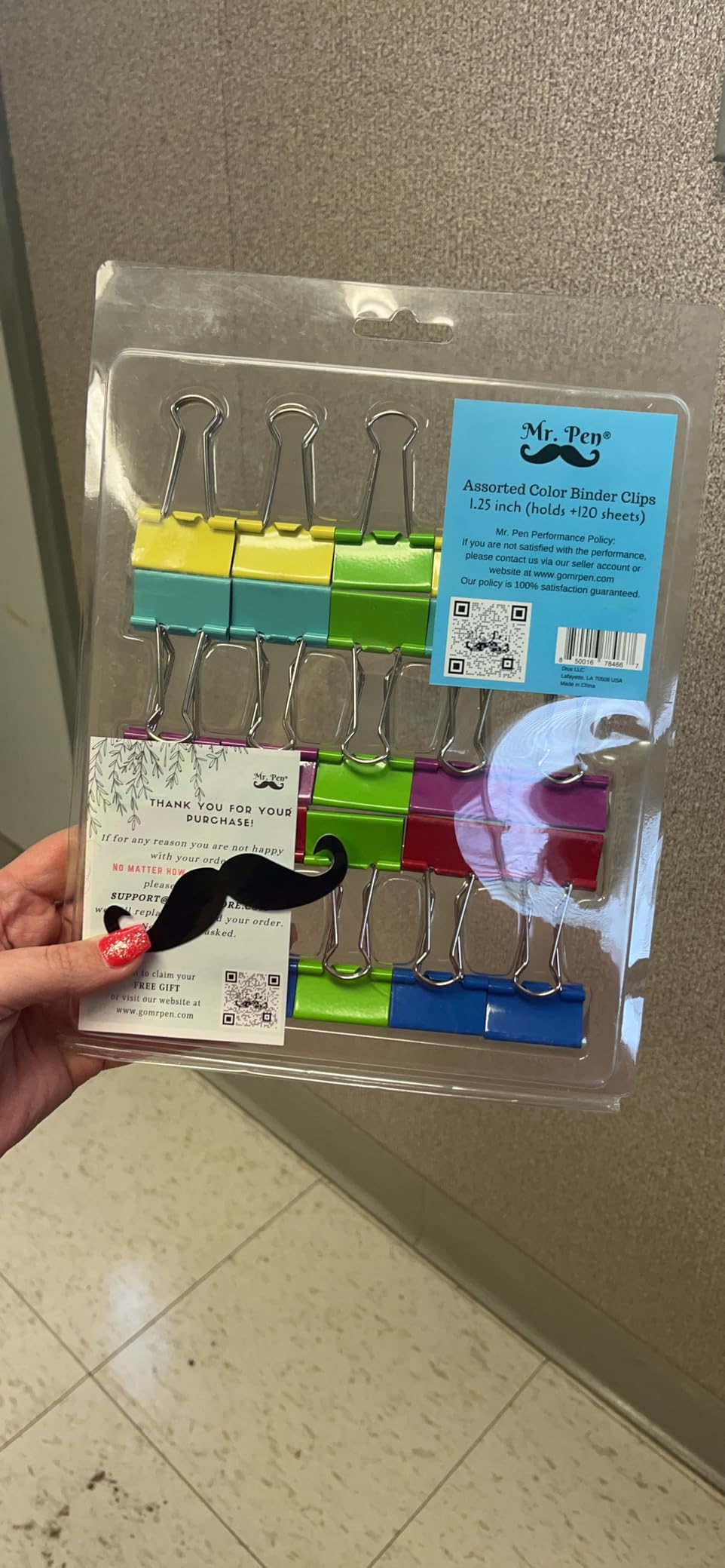Mr. Pen- Binder Clips, 1.25 inch, 25 Pack | Colored Binder Paper Clips Medium Size, Paper Clamps for Office Supplies, Home, School, Business, Document Organizing customer photo 2