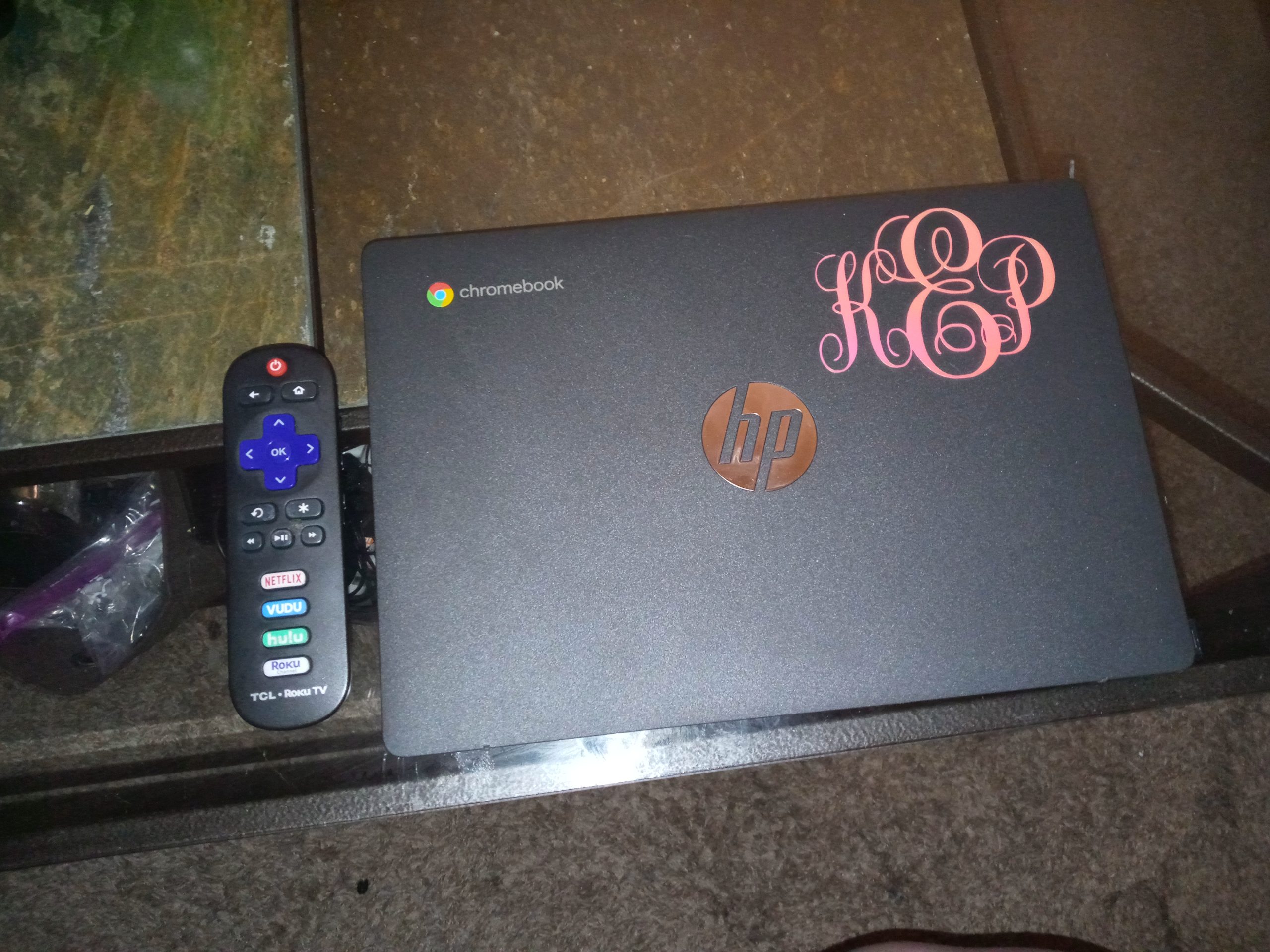 HP Chromebook 11-inch Laptop - MediaTek - MT8183 - 4 GB RAM - 32 GB eMMC Storage - 11.6-inch HD Display - with Chrome OS - (11a-na0010nr, 2020 model) customer photo 2