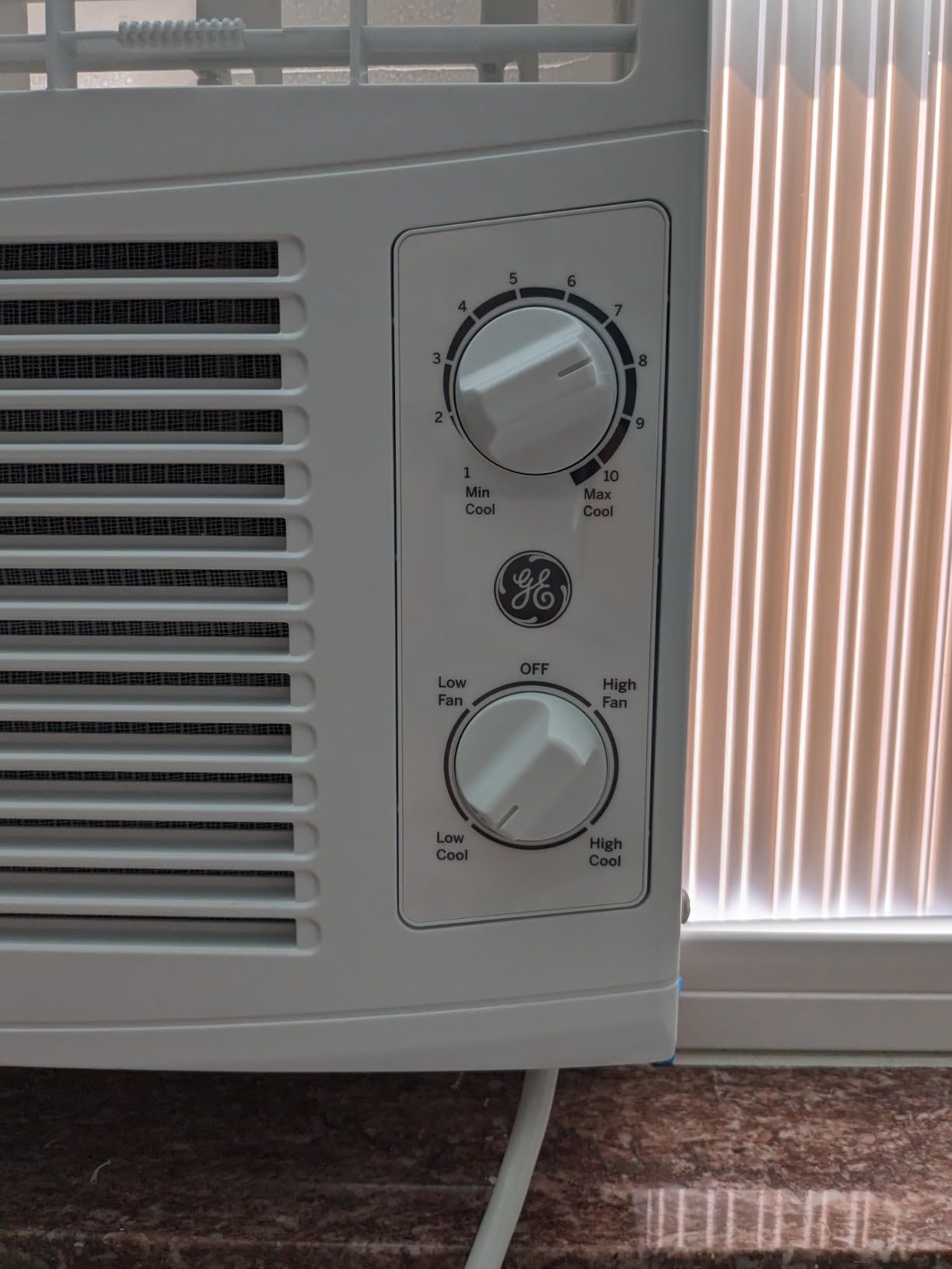 GE Window Air Conditioner Unit, 5,000 BTU for Small Rooms up to 150 sq ft. with Manual Adjustable Fan and Cooling Settings, Perfect for Small Bedroom or Living Room, Easy Install Kit Included, White customer photo 1