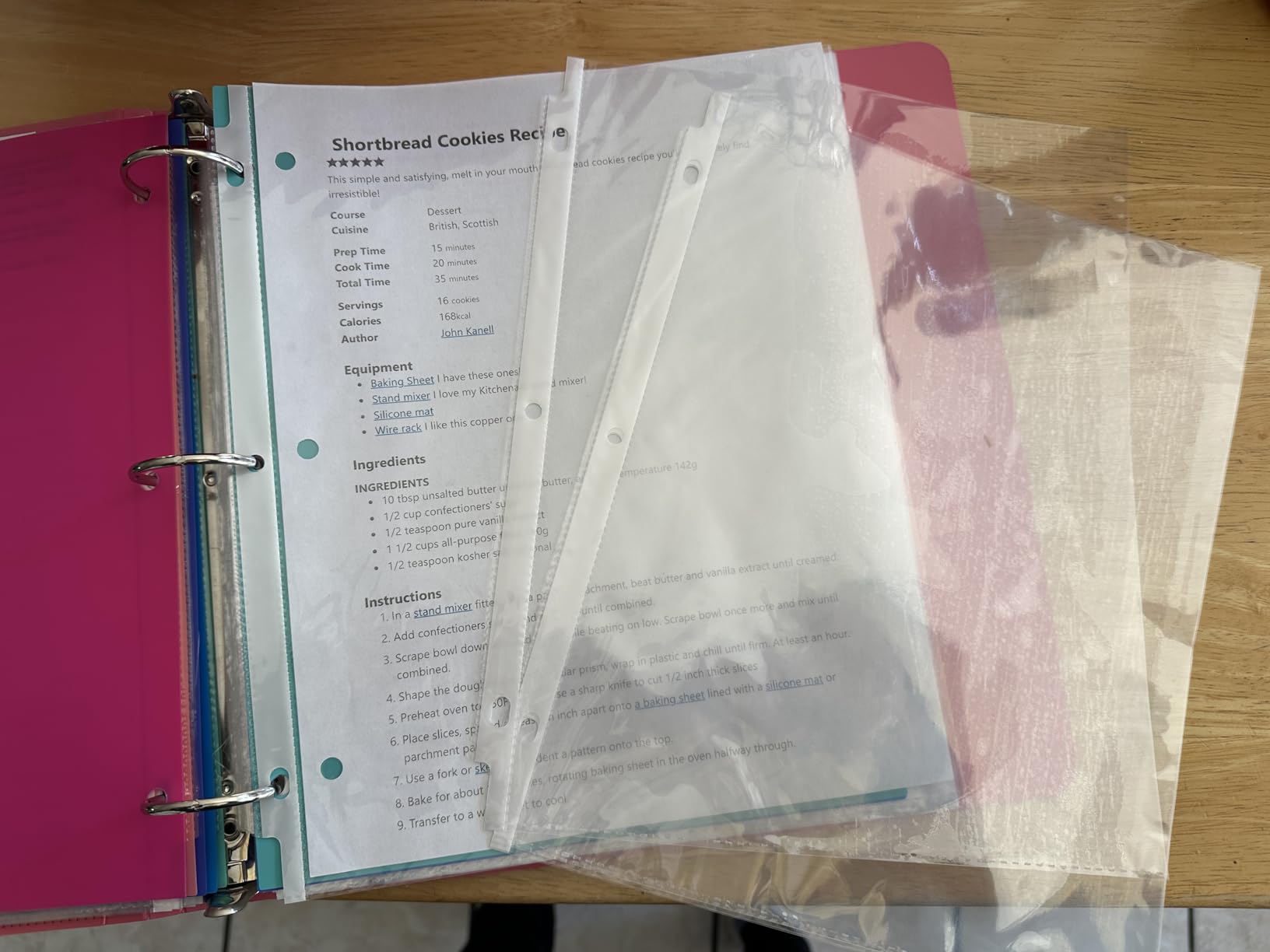 Oxford Sheet Protectors, Clear Finish, Page Protectors for 3 Ring Binder,Top Load, Letter Size Plastic Sleeves, Reinforced 3 Hole Punch for Binders, 100 per Box (33267) customer photo 1