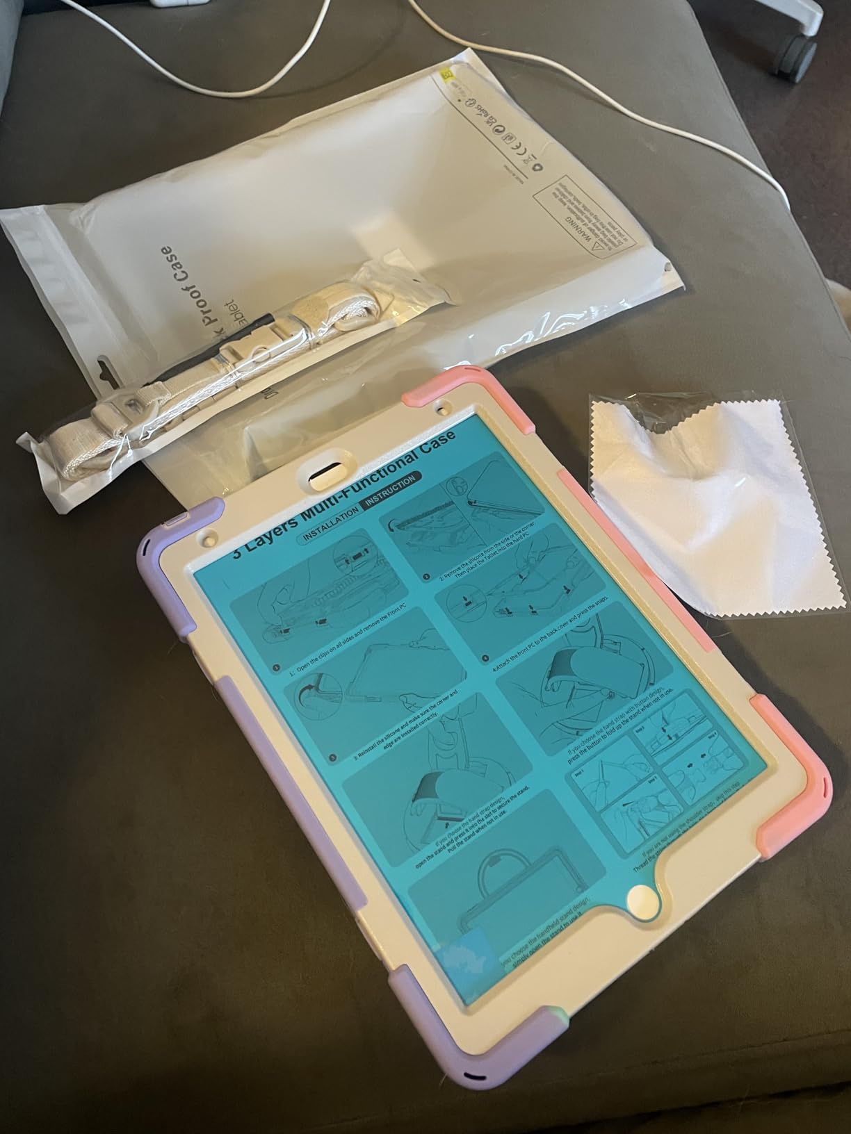 Batyue Shockproof Case for iPad 9th/ 8th/ 7th Gen (10.2 inch) - LightLime | Heavy-Duty, 360 Swivel & Fold Rugged Handle/Stand, Screen Protector & Adjustable Strap, Kid-Proof customer photo 1