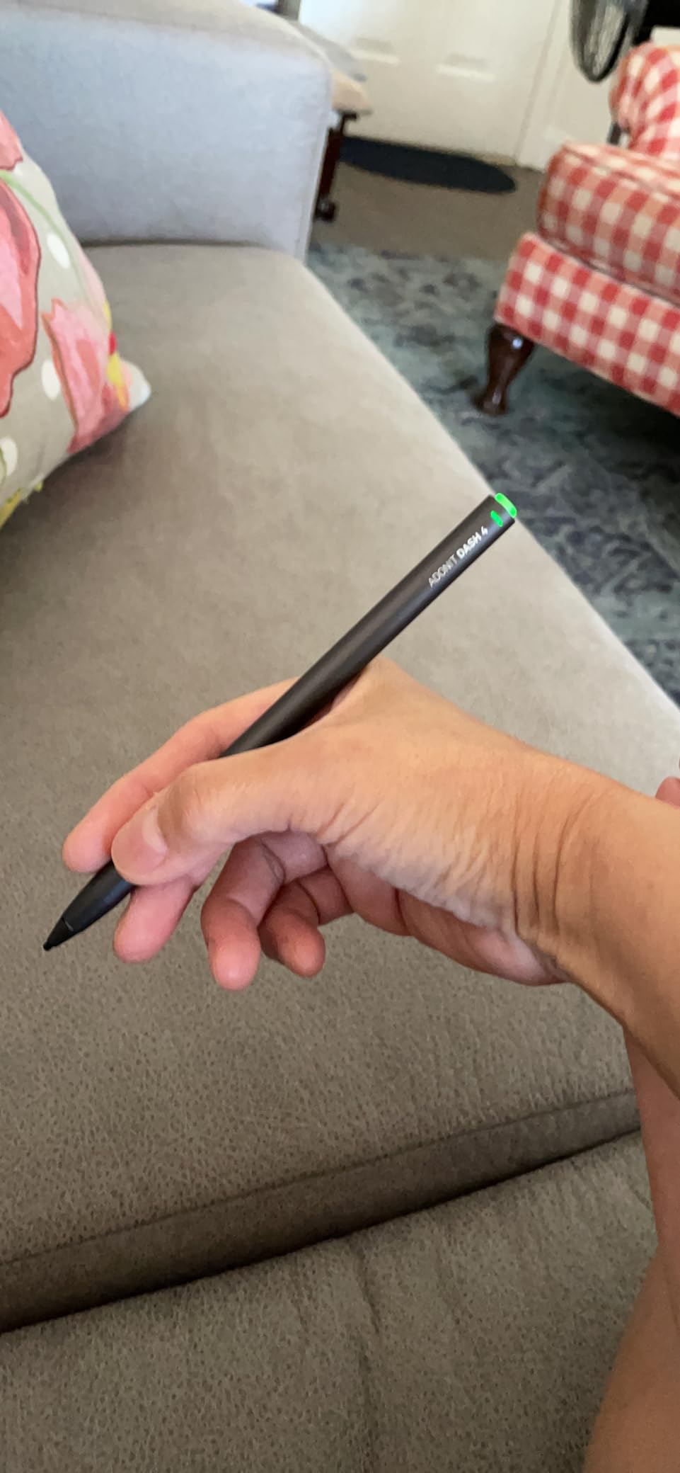 Adonit Dash 4, Multi-Device Stylus for iPad and Touchscreen, Duo Mode Active Digital Pencil with Palm Rejection, Compatible with iPad, iPhone, Android, and More- Matte Silver customer photo 1