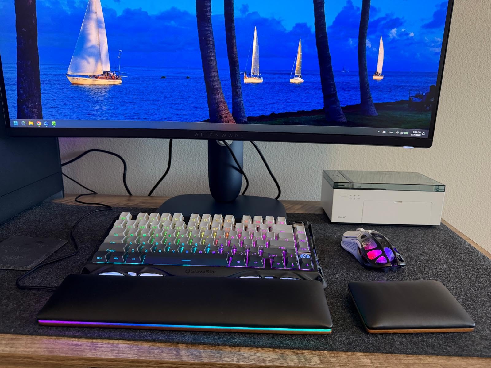 DAWNTREES Large Felt Desk Mat, 40''x16'' Full Keyboard and Mouse Pad | Non-Slip Computer Desk Mat for Desktop, Felt Desk Pad Protector for Office and Home, Dark Grey customer photo 1