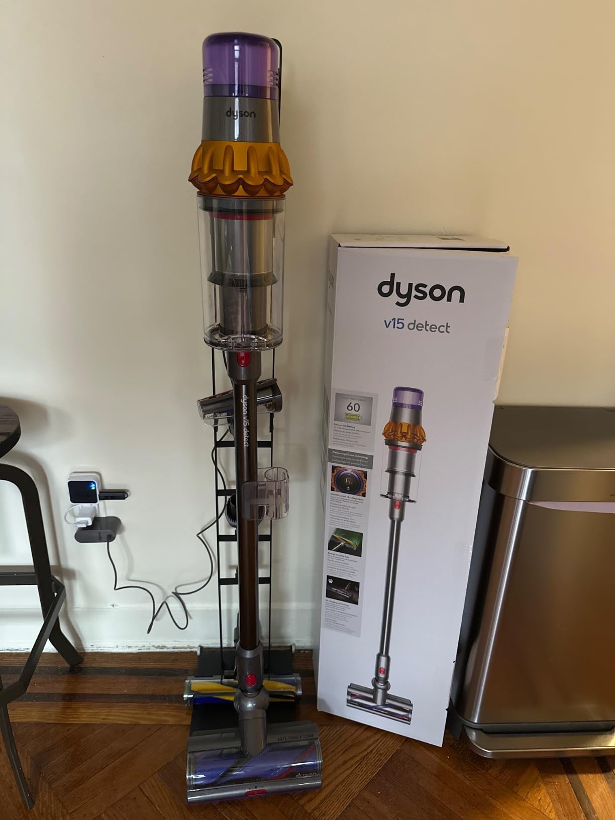 Dyson V15 Detect Cordless Vacuum Cleaner, Multicolor customer photo 2