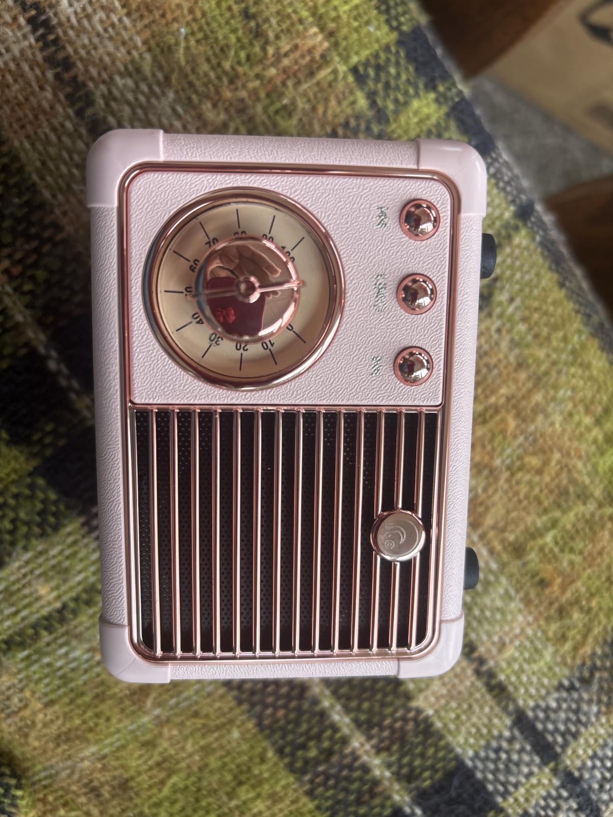 Baolira Retro Bluetooth Speaker, Gifts for Teen Girls, Cute Room Decor | Mini Portable Speaker, Teen Girl Gifts, Birthday Gifts for Girls & Women, Tween Girls Trendy Stuff customer photo 2