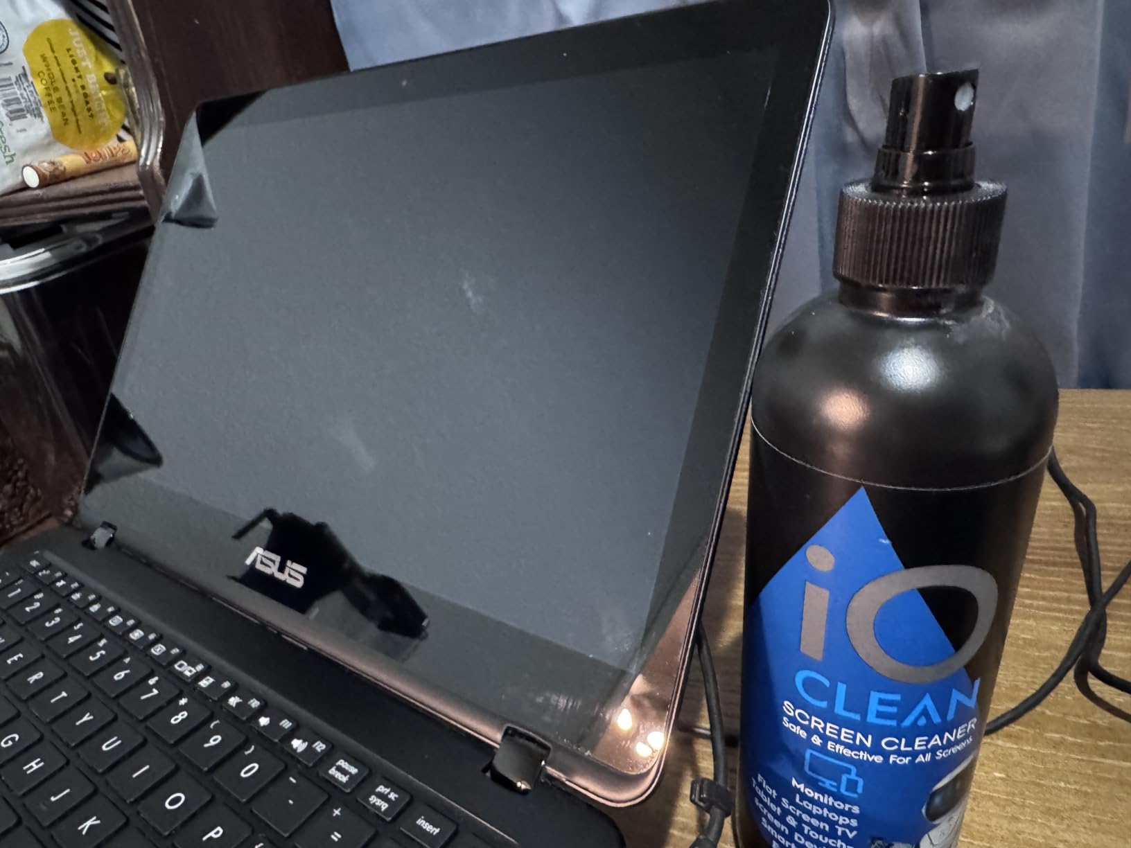 iO CLEAN Screen Cleaner Spray (16oz - 473ml) - Best Large Cleaning Kit | for LCD, LED & OLED TV, Smartphone, iPad, Laptop, Touchscreen, Computer Monitor, Microfiber Cloth Wipes & 2 Nozzles customer photo 2
