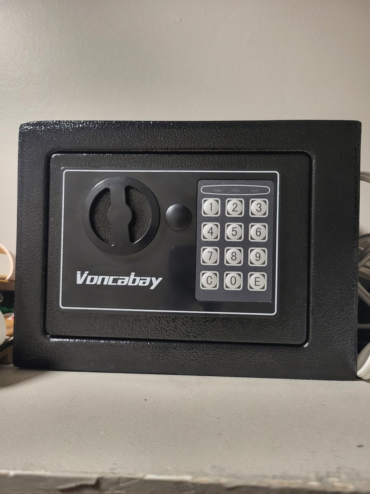 Voncabay Money Safe Box for Home with Digital Keypad, 0.23 Cu. Ft., Black customer photo 2