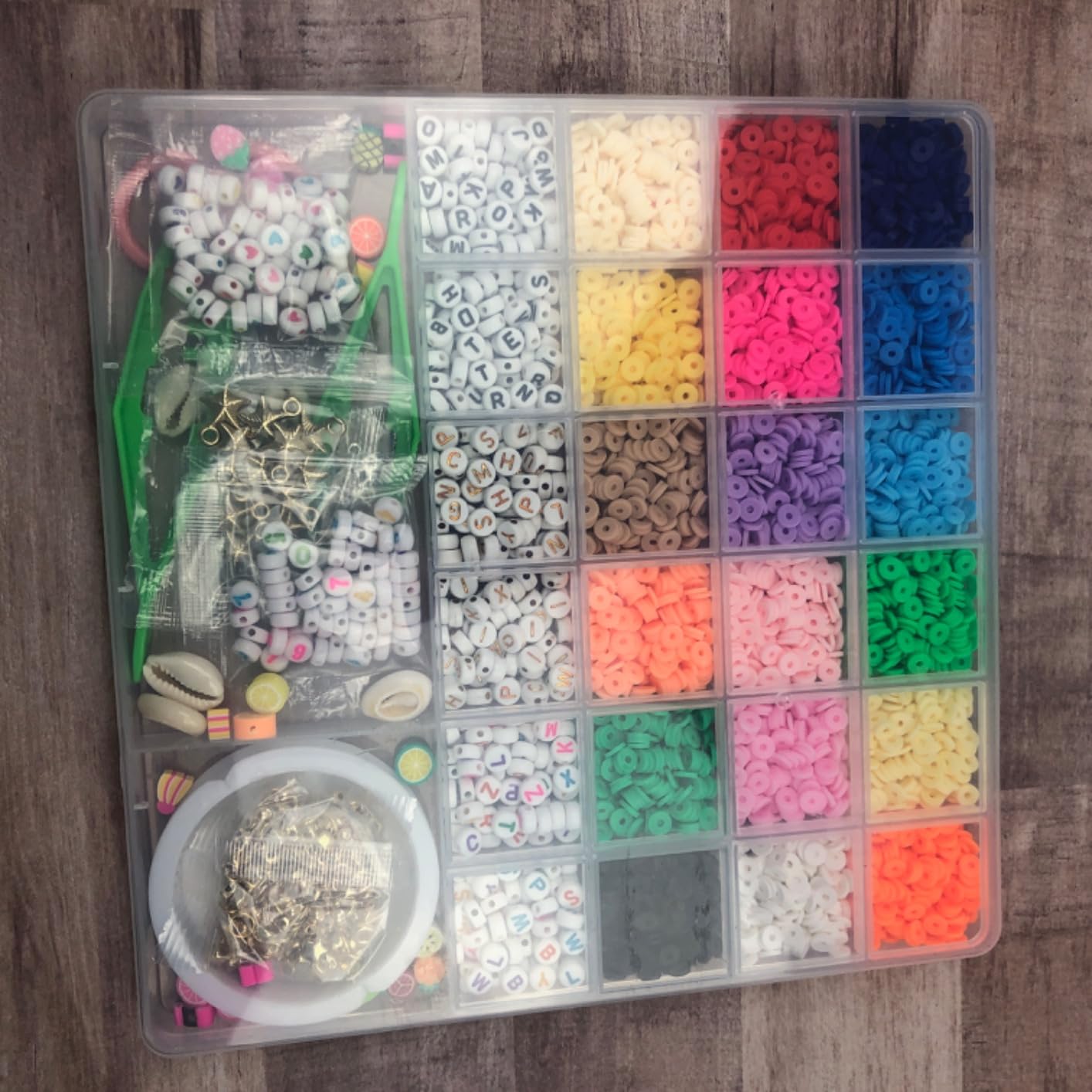 Redtwo 5100 Clay Beads Bracelet Making Kit, Flat Preppy Beads for Friendship Jewelry Making,Polymer Heishi Beads with Charms Gifts for Teen Girls Crafts for Girls Ages 8-12 customer photo 2