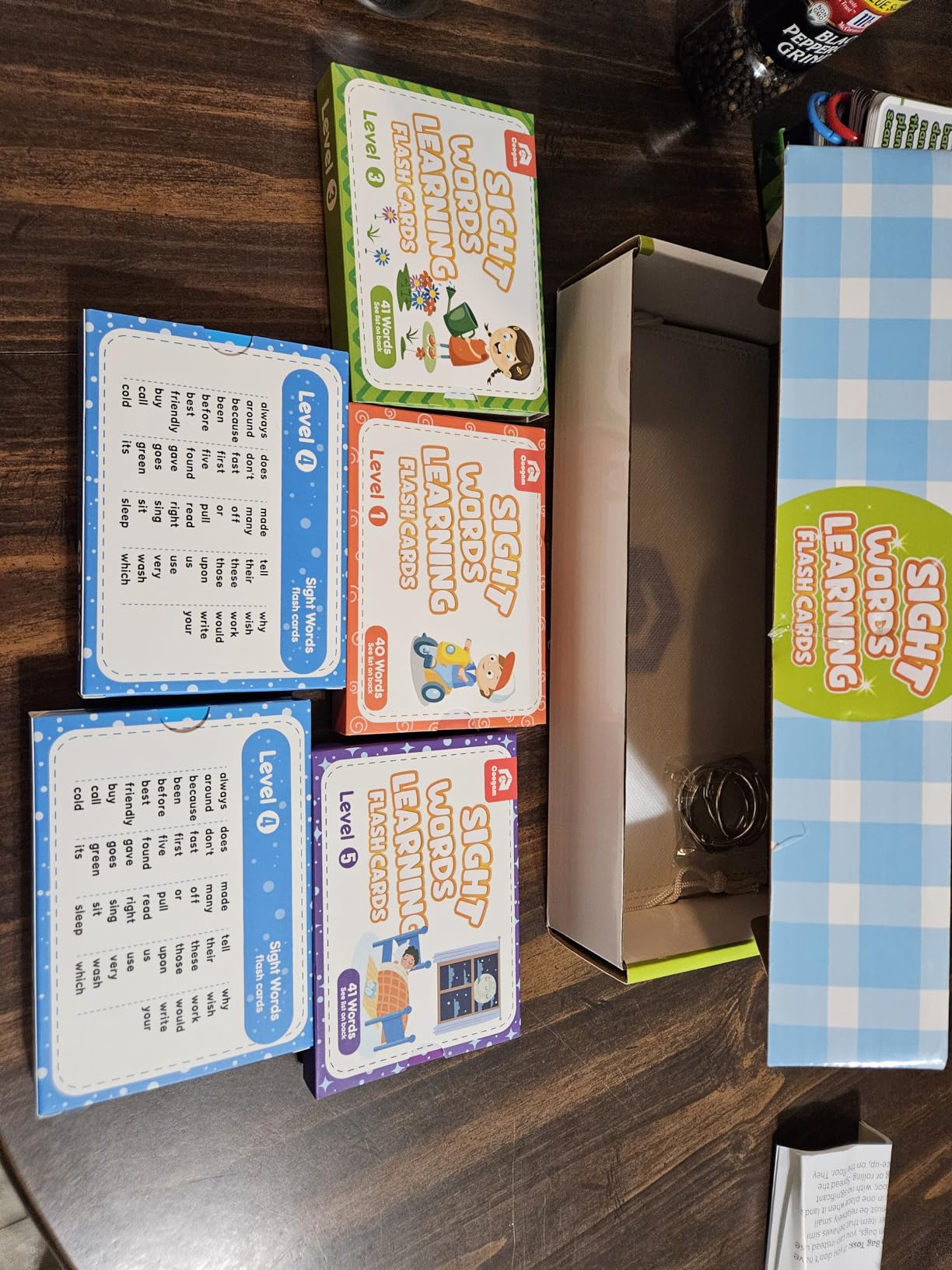 Coogam Sight Words Educational Flashcards - 220 Dolch Sightwords Game with Pictures & Sentences, Literacy Learning Reading Cards Toy for Kindergarten, Home School Kids 3 4 5 Years Old customer photo 1