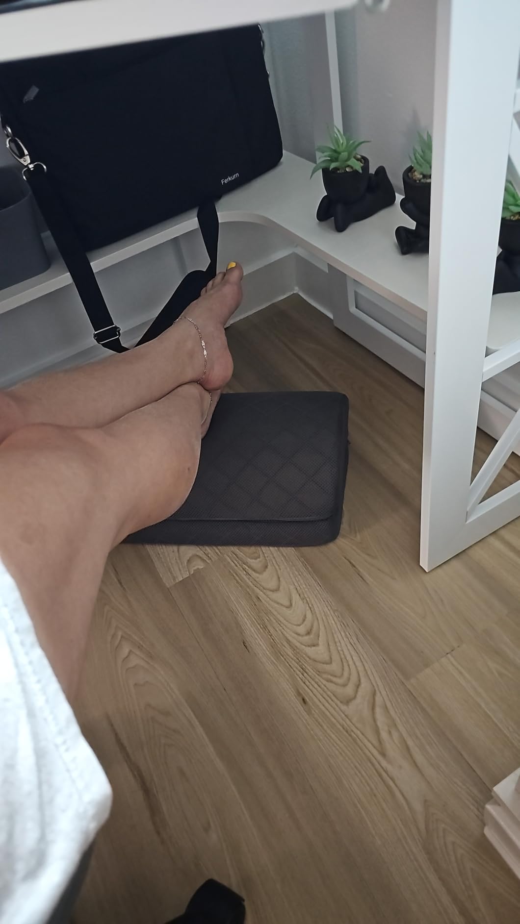 CushZone Foot Rest,Desk & Gaming Accessories,Foot Rest for Under Desk at Work,Comfortable Footrest with 2 Adjustable Heights & Removable Cover, Office Desk Accessories（Gray） customer photo 1