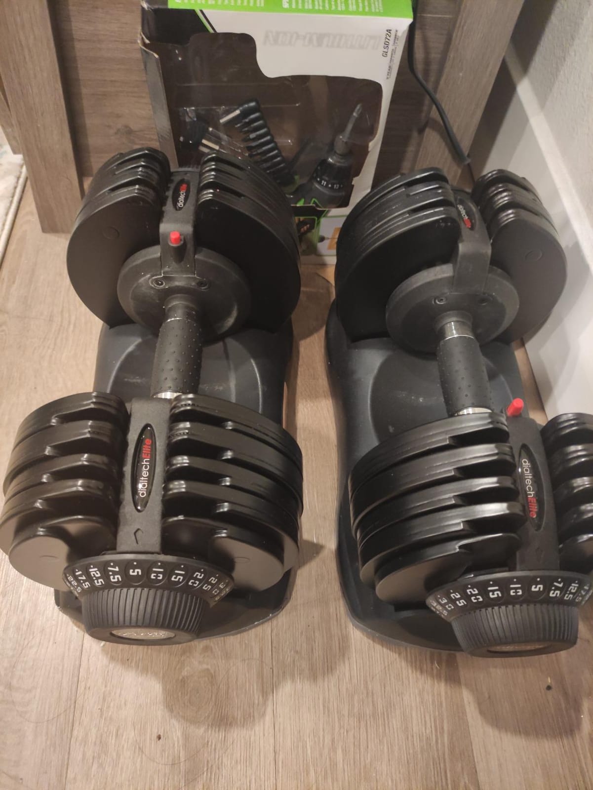 ATIVAFIT Adjustable Dumbbells Set, 5-88LB Quick Adjust Free Weights with Double Safety Lock & Anti-Slip Steel Handle customer photo 1