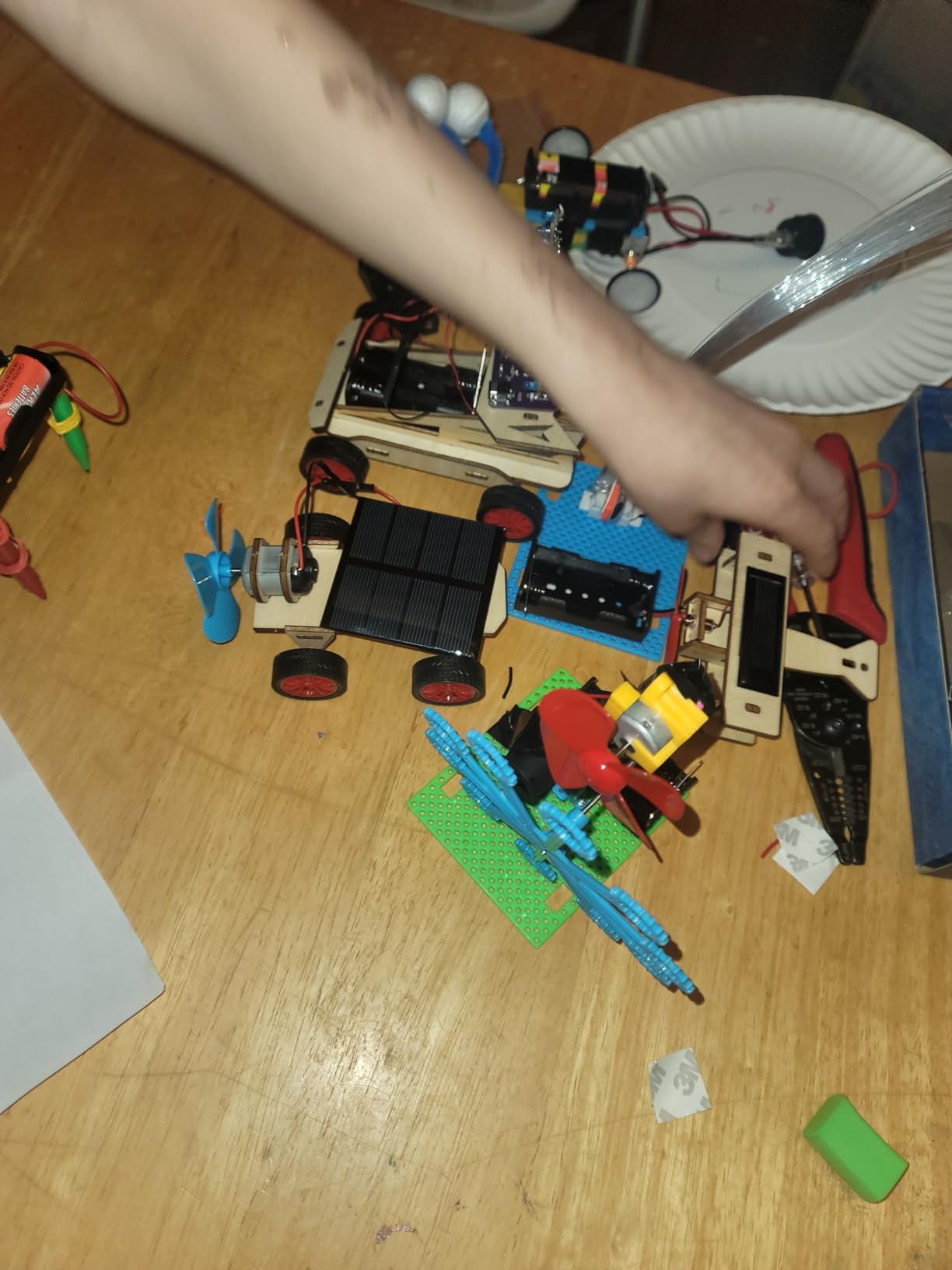 STEM 4 Set Building Kit, Solar Toys for Boys 8-13, DIY Science Kit for Kids | Powered by the Sun, Science Model Car Kits for Kids Age 8-12-14, Wooden 3D Puzzles, STEM Toys for Boys 8 9 10 12 13 Year Old customer photo 2