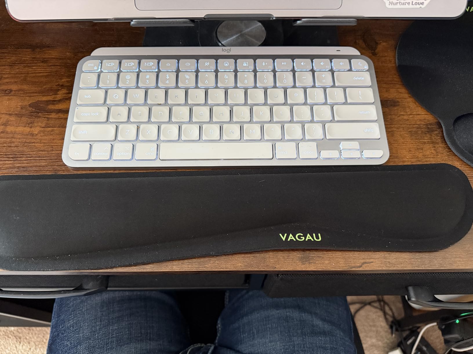 VAGAU Premium Keyboard Wrist Rest and Mouse Pad Wrist Support for 2 Pack | Ergonomic Memory Foam Set for Office, Laptop, Mac, Computer and Gaming, Comfortable Typing & Wrist Pain Relief customer photo 2