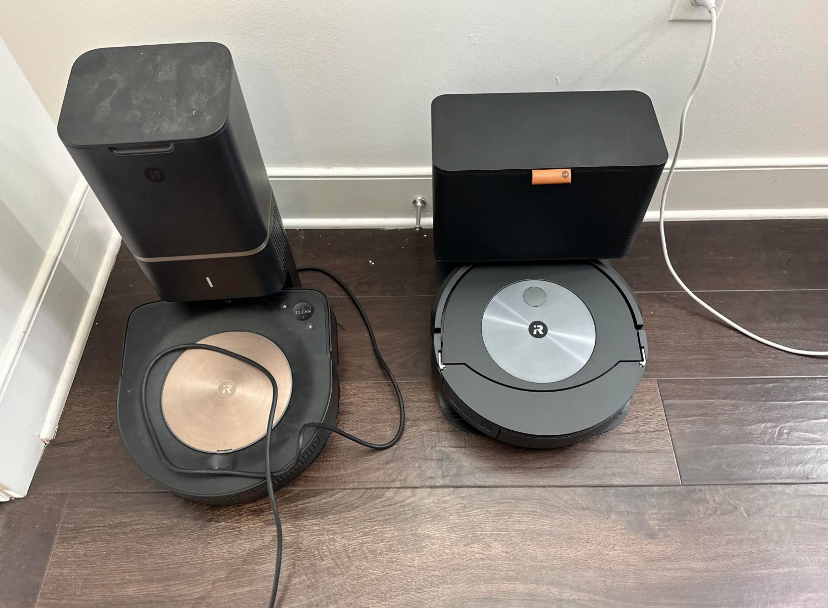Refurbished iRobot Roomba Combo J7+ Paired with Alexa or Google Assistant Robot Vacuum and Mop customer photo 2