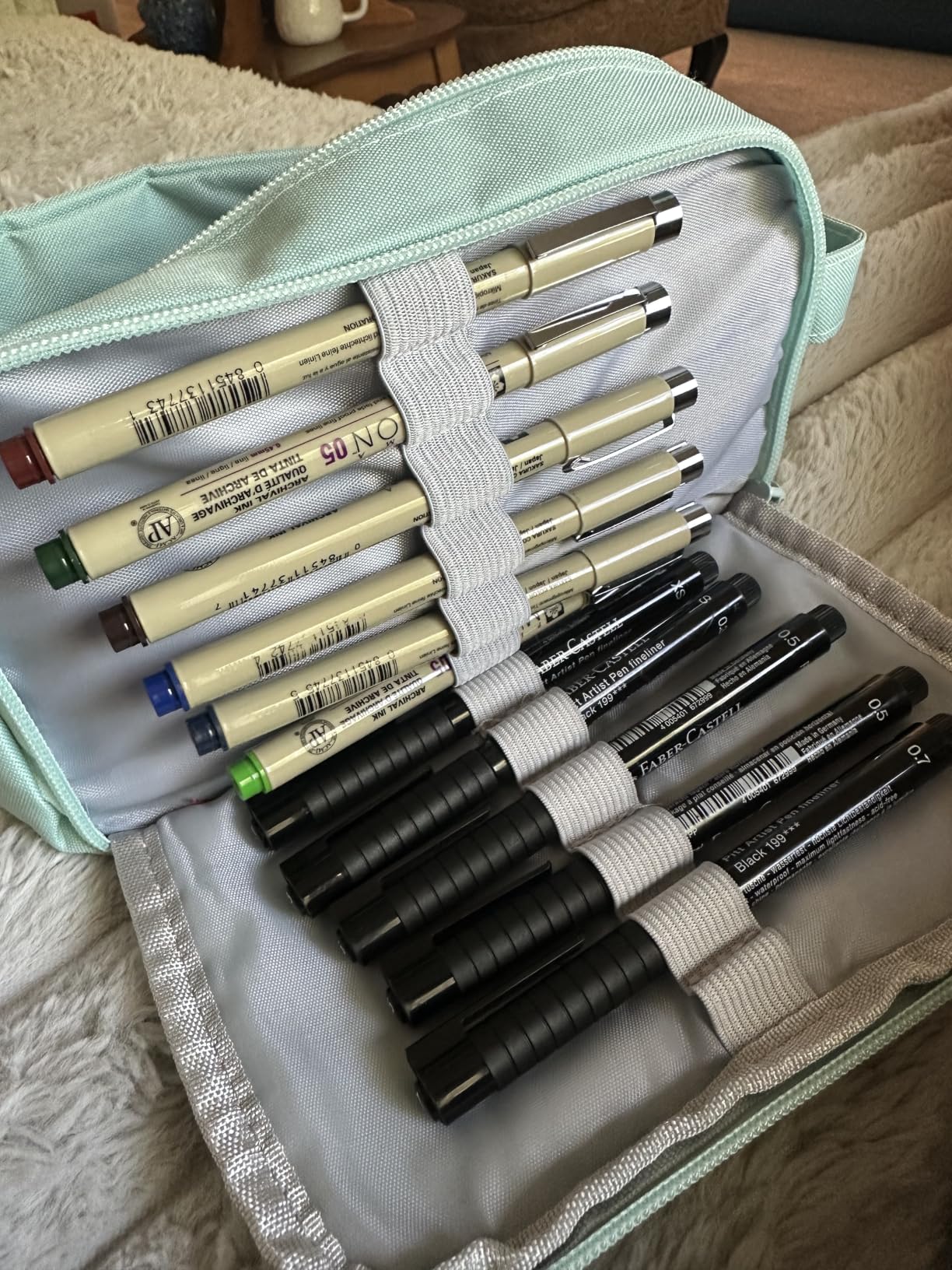 Mr. Pen- High Capacity Pencil Case, Large Pencil Pouch with 3 Compartments and 2 Pockets, Large Pencil Bag with Smooth Zipper, Cute Pencil Case Pouch Organizer, School Supplies for Teens customer photo 2