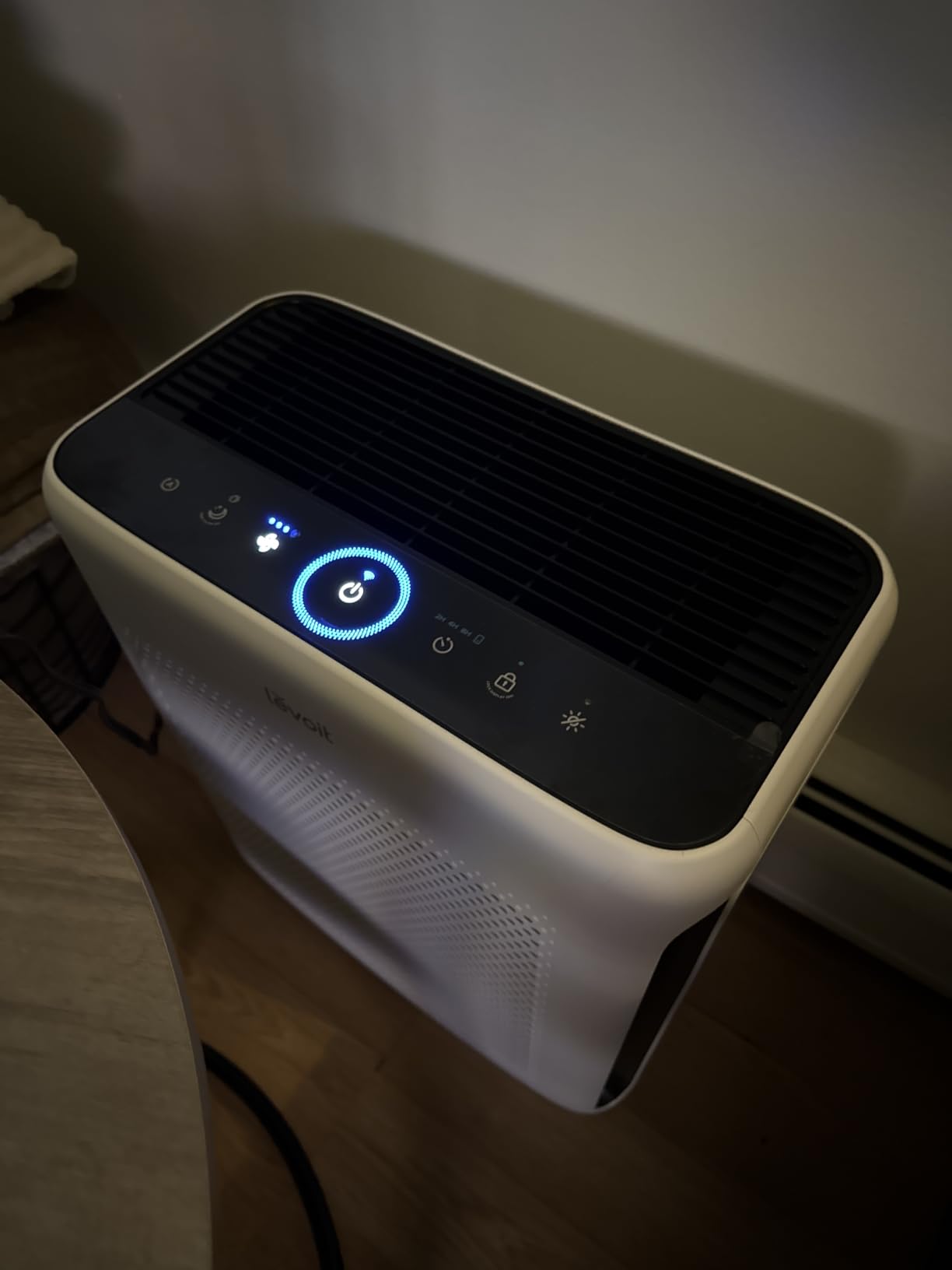 LEVOIT Smart Air Purifier for Home Large Room up to 1875 ft² Vital 200S-P | For Quiet Bedroom at 27dB, AHAM VERIFIDE, Air Quality Monitor, HEPA Sleep Mode for Allergies, Pet Hair and dander, White customer photo 1