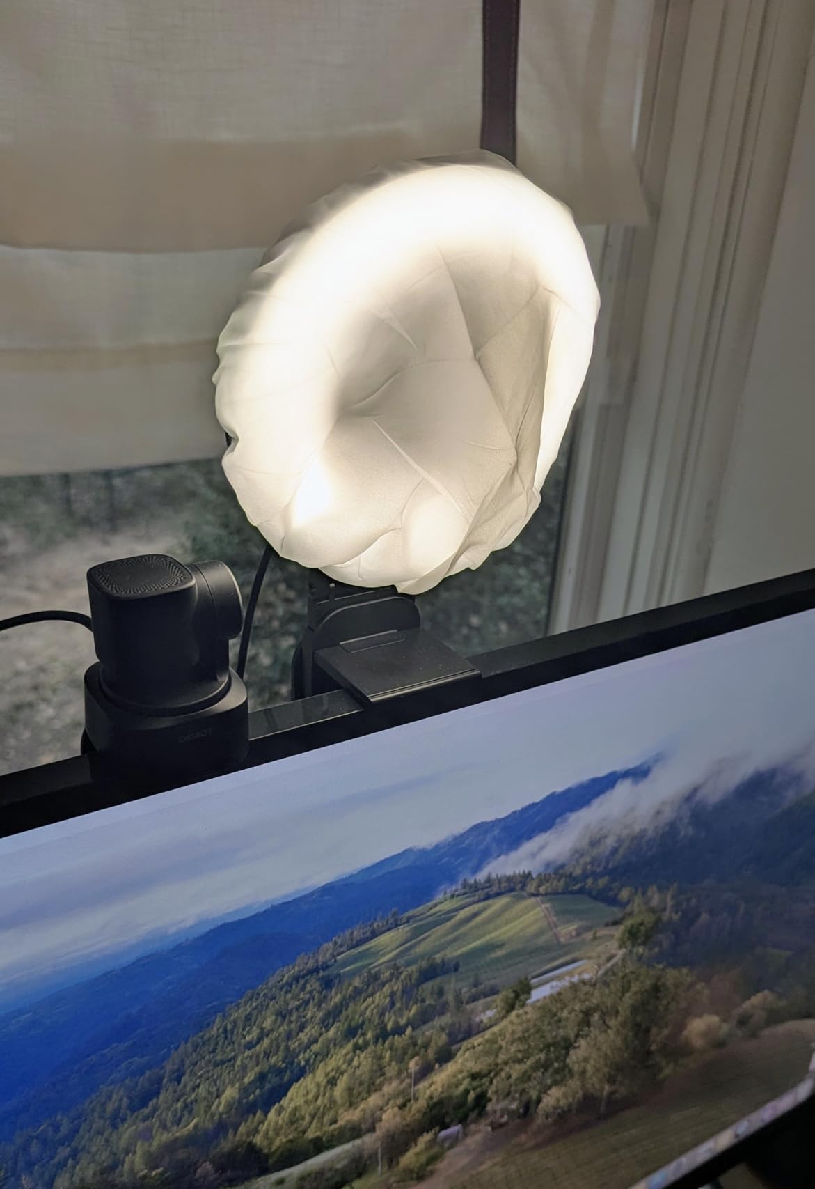 Evershop Ring Light for Laptop Desk Clip On, Small Computer Video Conference Lighting with Stand for Phone/Webcam/Monitor, 5