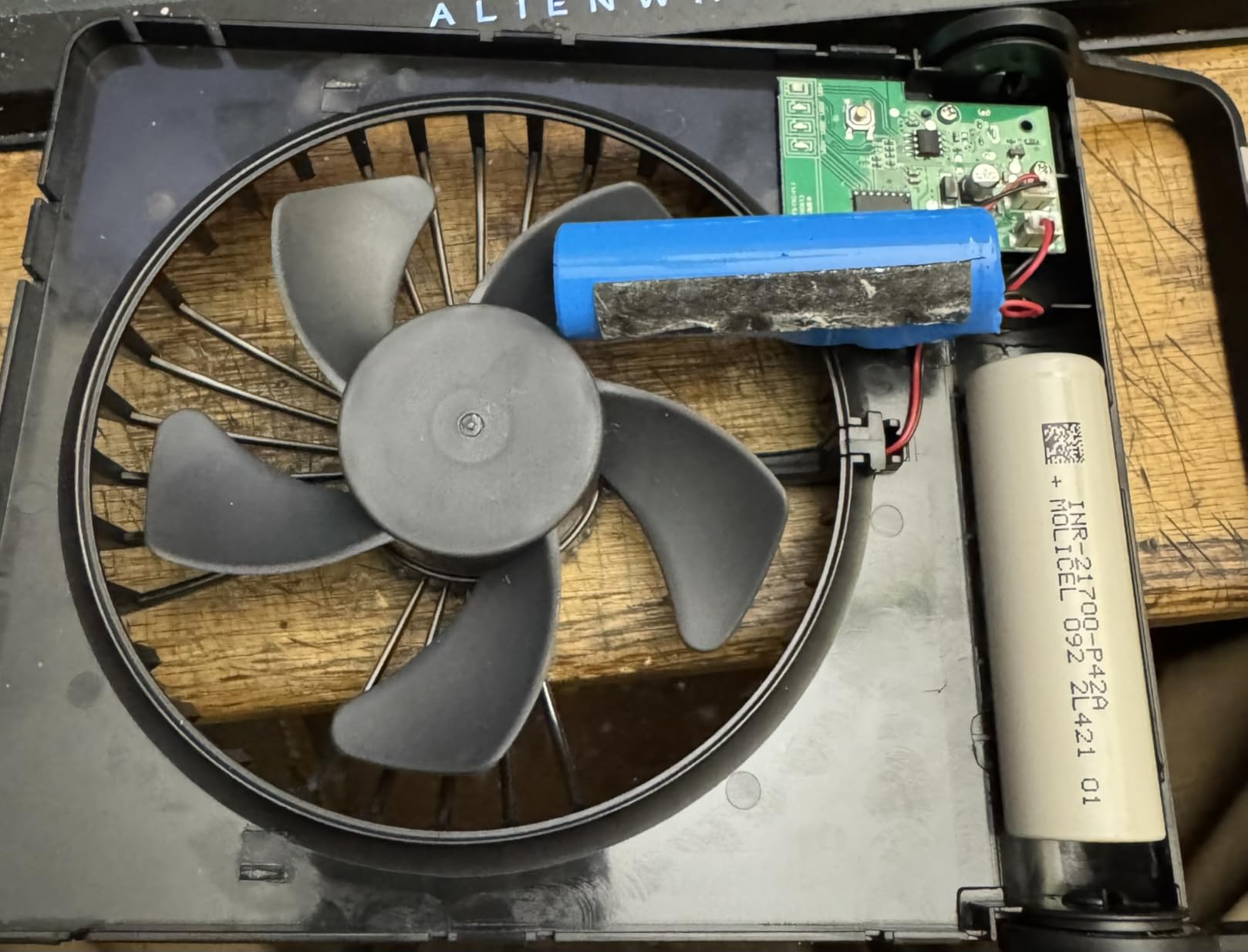 Rechargeable Battery Operated Desk Fan, 3 Speeds Ultra Quiet, USB-C Powered, 180° Tilt customer photo 2