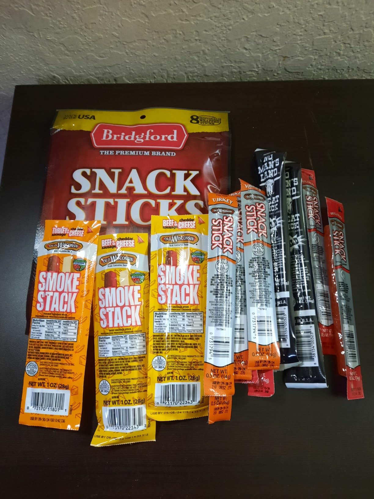 ManSnacks Deluxe Jerky & Nuts Gift Basket for Men - 28 pc - Large Variety of Beef Jerky Sticks, Pepperoni Sticks, Cheese Sticks, Almonds, Peanuts & Pistachios, in a Manly Gift Bag customer photo 2