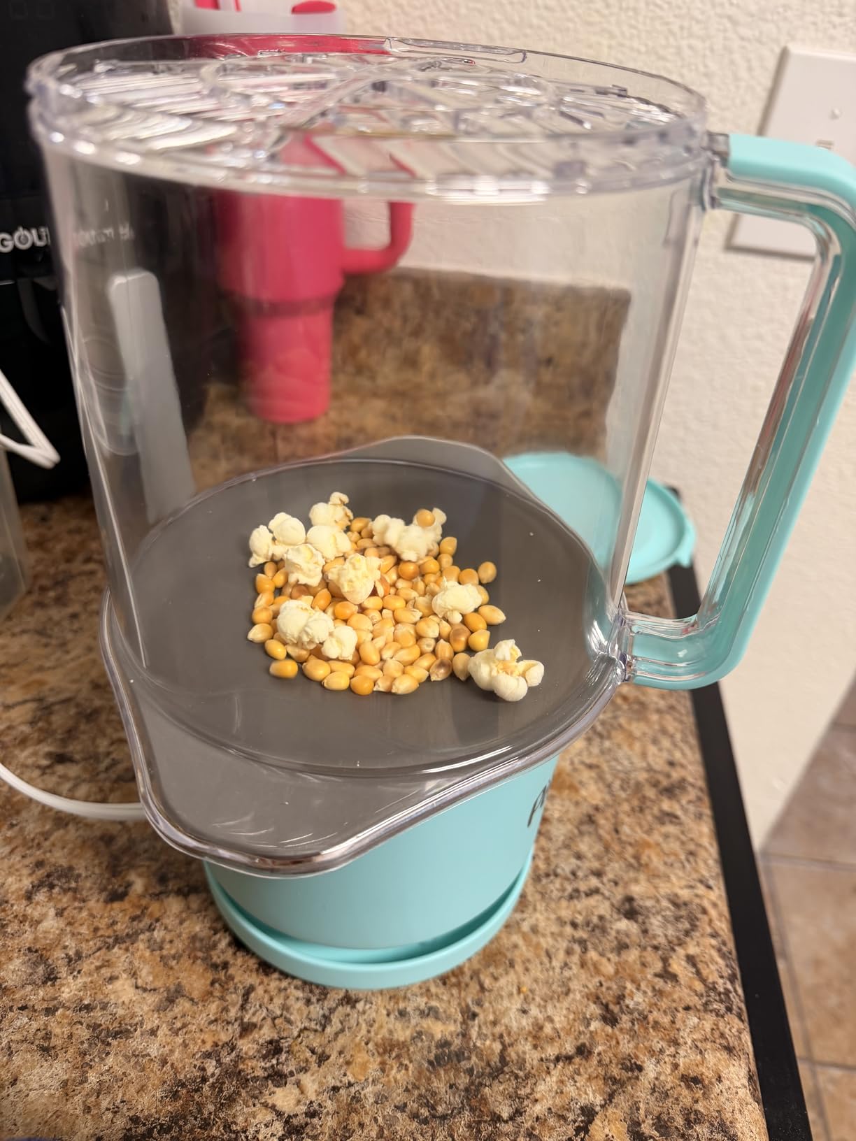 Presto 04811 PopLite My Munch Hot Air Popcorn Popper - Personal Sized, Built-In Serving Bowl, Compact Design, 8 Cups, Blue customer photo 1