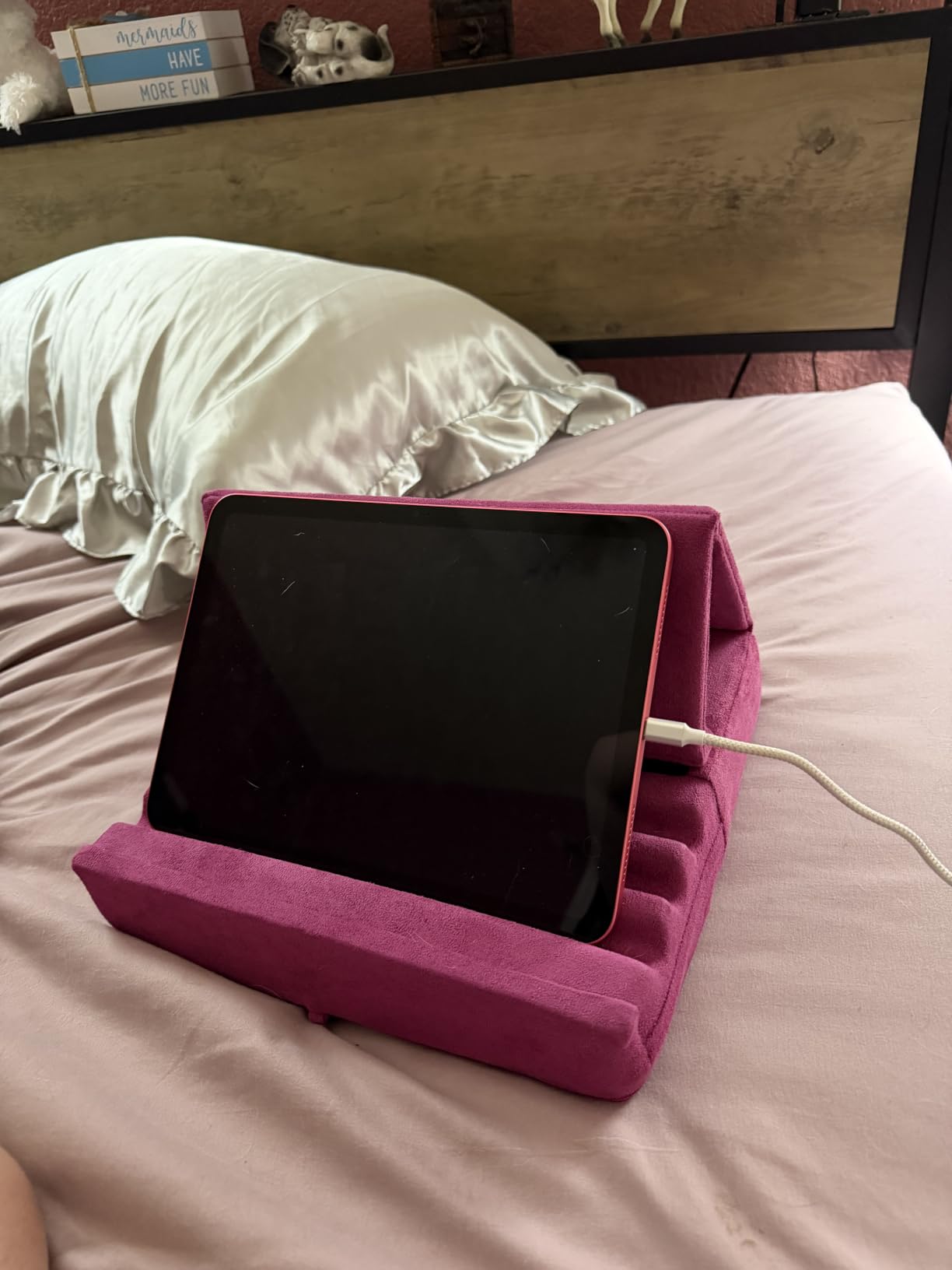 KDD Tablet Pillow Holder, Foldable iPad Stand for Lap, Bed and Desk - Tablet Soft Pad Dock with Pocket & Stylus Mount Compatible with iPad Pro 12.9, 10.5, 9.7 Air Mini 6 5 4 3, Galaxy Tab, E-Reader customer photo 2
