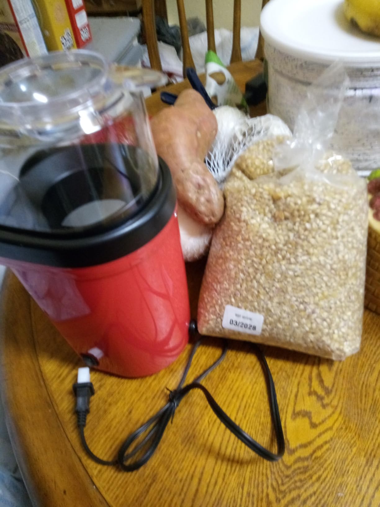 Tasty Hot Air Popcorn Popper, Healthy and Delicious Popcorn in Minutes, Fast and Easy-to-Use, Built-In Measuring Cup and Butter Warmer, 8 Cups, Aqua customer photo 1