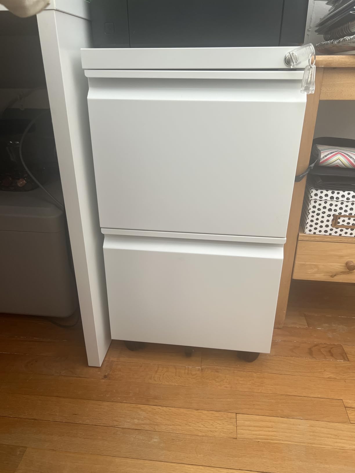 2 Drawer File Cabinet with Lock and Wheels, White Rolling File Cabinets, Locking Mobile Metal Filing Cabinet for Home Office, Under Desk, Fit A4/Letter/Legal File, Easy Assembly customer photo 2